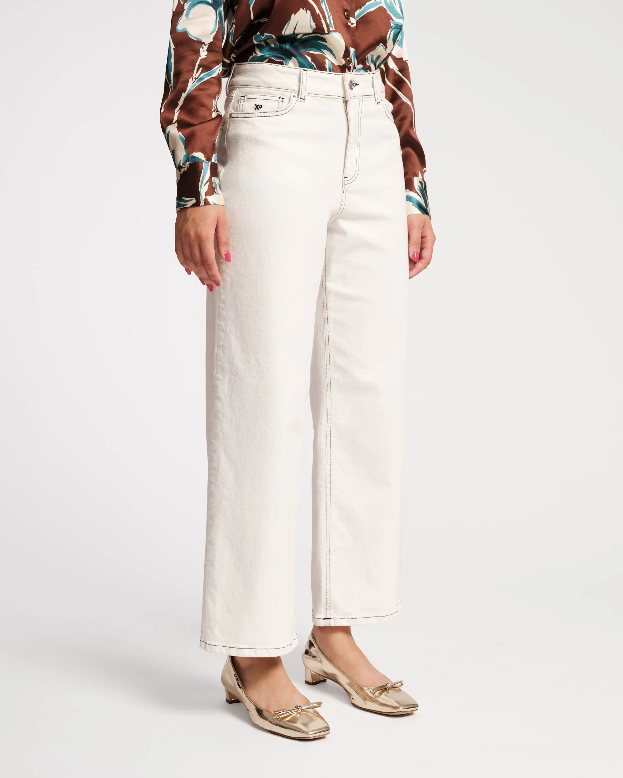 Ace Jean Stretch Denim - White Flexible Design