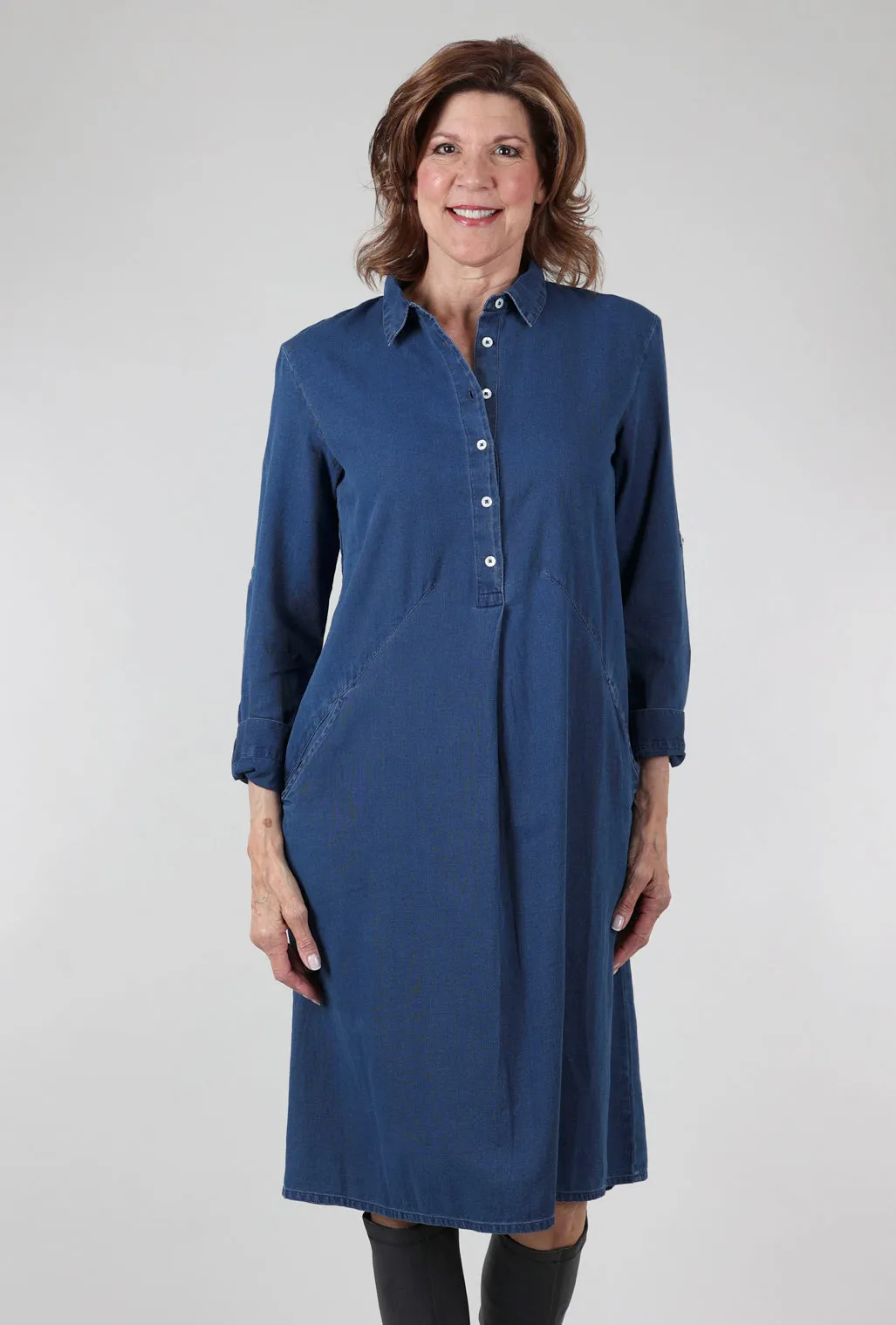Floating Shape Travel Mood Alexa Knit Shirtdress, Denim