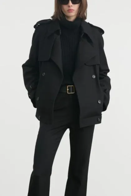 Amaury Short Coat Bold Detail