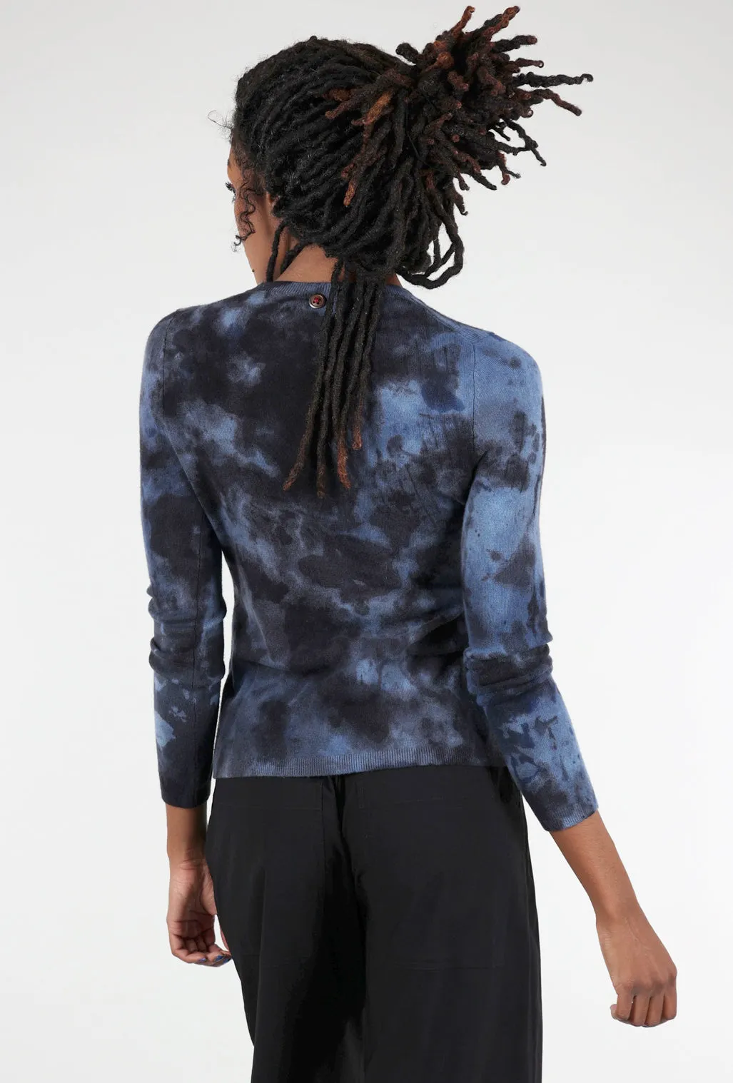 Blend Comfortable Serpentine Fitted Cashmere Crew, Steel