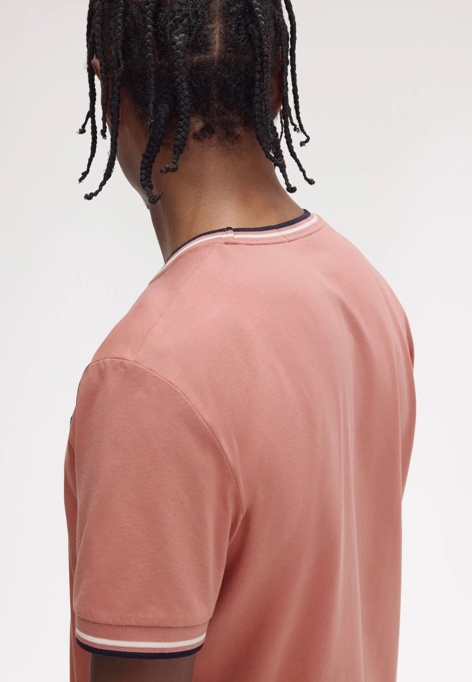 Bold Prints Fred Perry - Twin Tipped Putty Pink/Ecru/Navy - T-Shirt