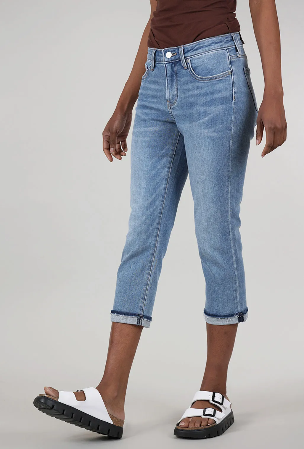 Breathable Comfort Chloe Capri Raw-Edge Denim, Crescent Shore