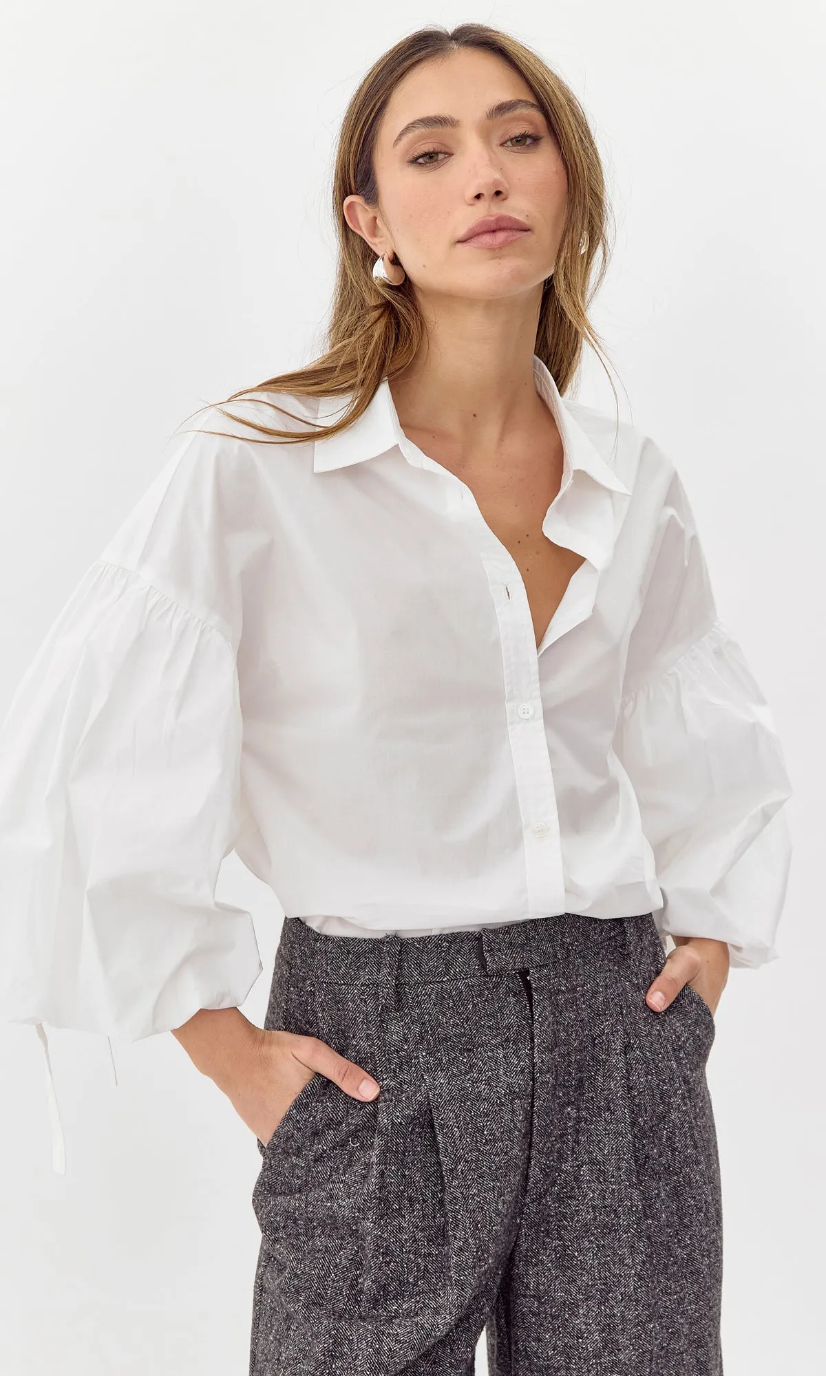 Brianna Balloon Sleeve Shirt Effortless Layers