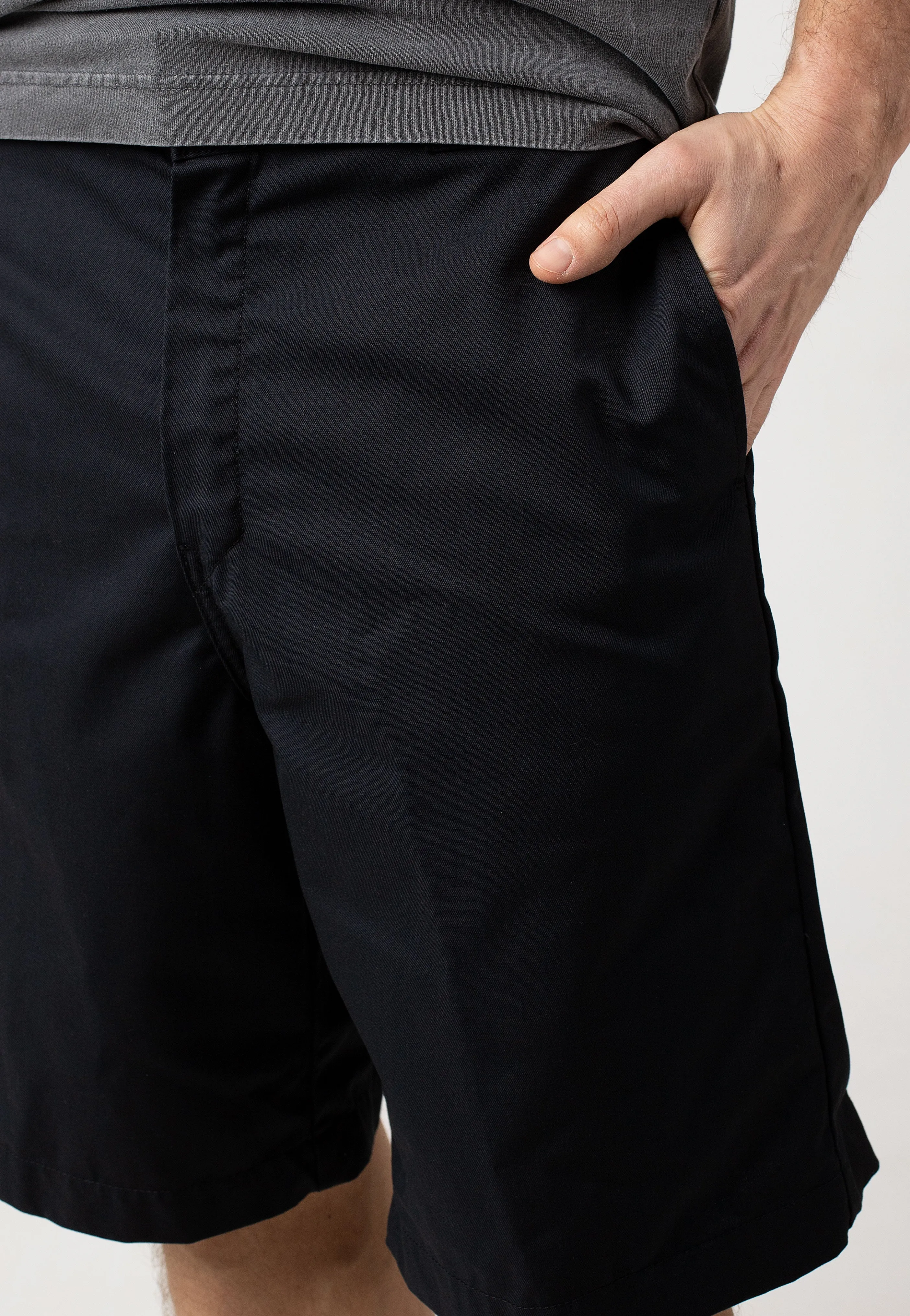 Carhartt WIP - Craft Rinsed Black - Shorts Rhinestone embellishments