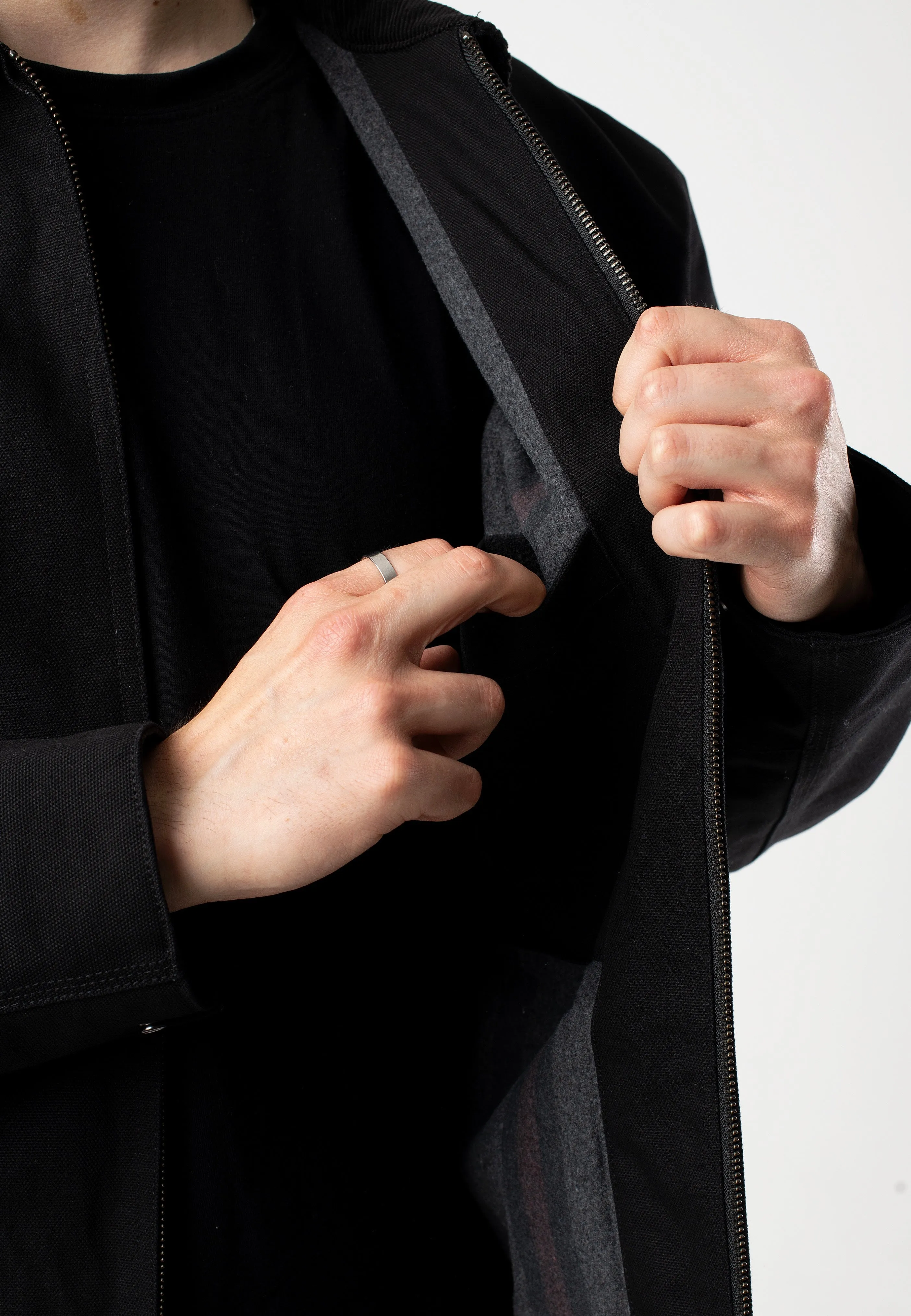 Carhartt WIP - Detroit Rigid Black/Black - Jacket V - neck