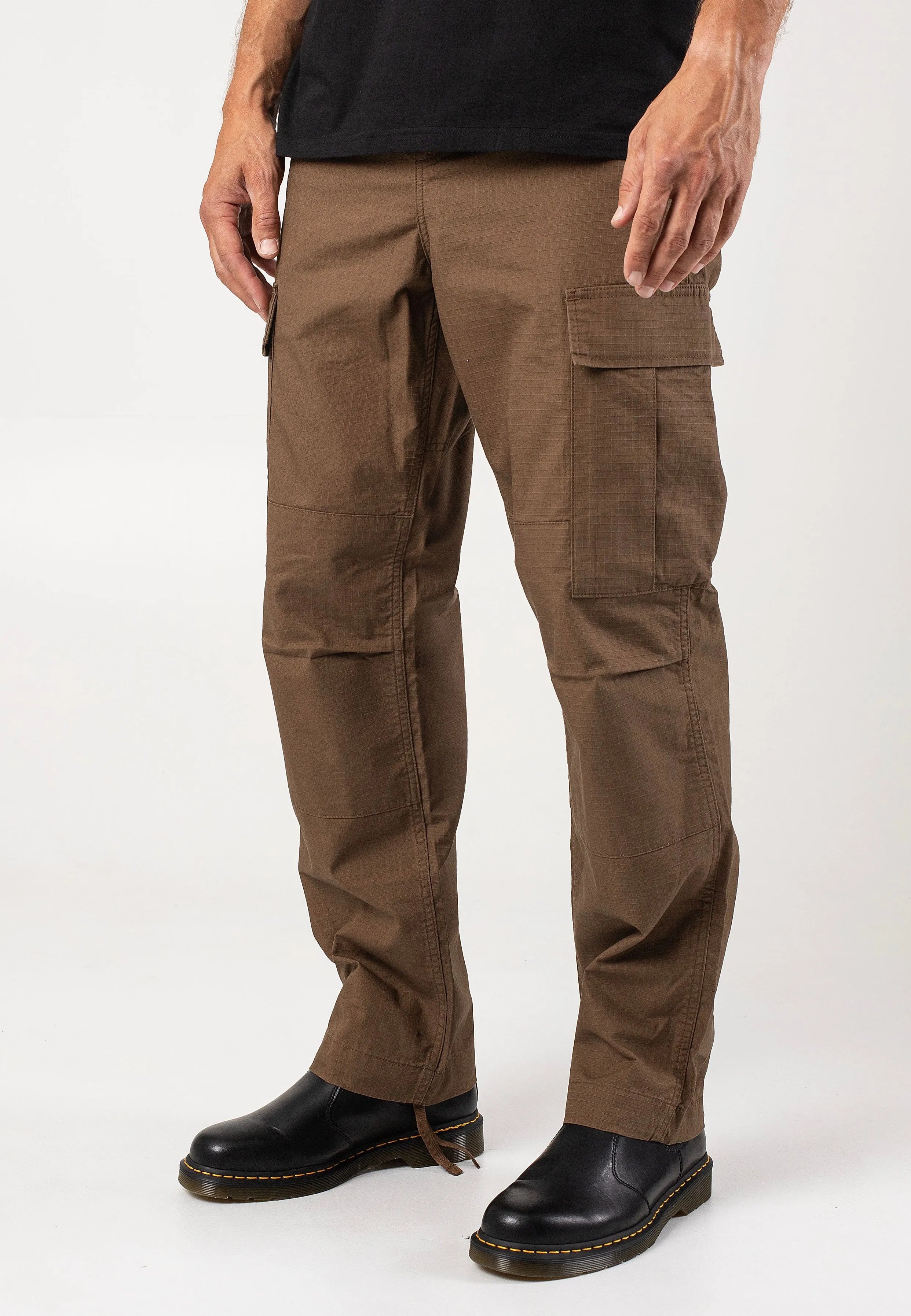 Carhartt WIP - Regular Cargo Rinsed Chocolate - Pants Fashionable Style