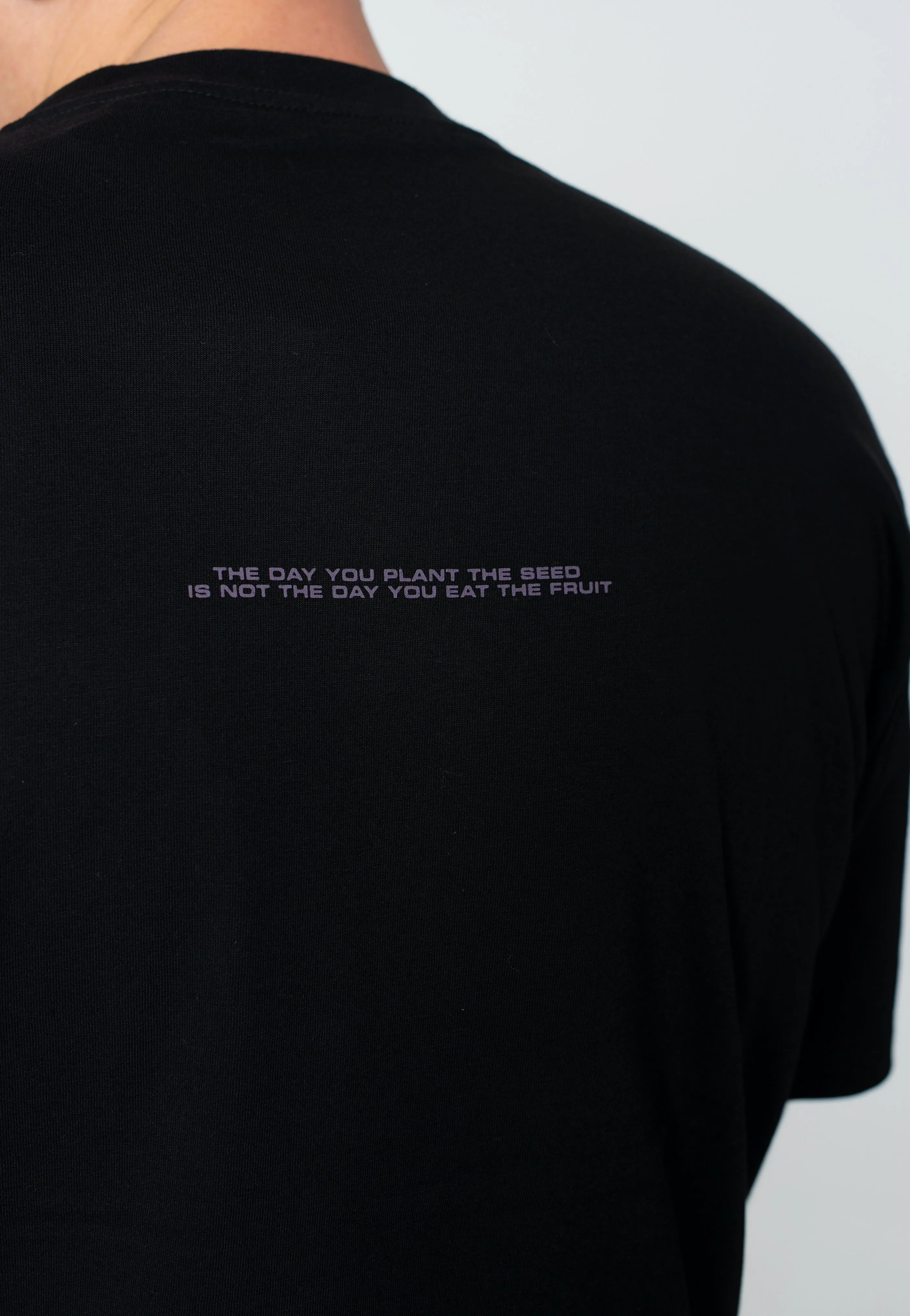 Carhartt WIP - Seeds Black - T-Shirt Vibrant Print