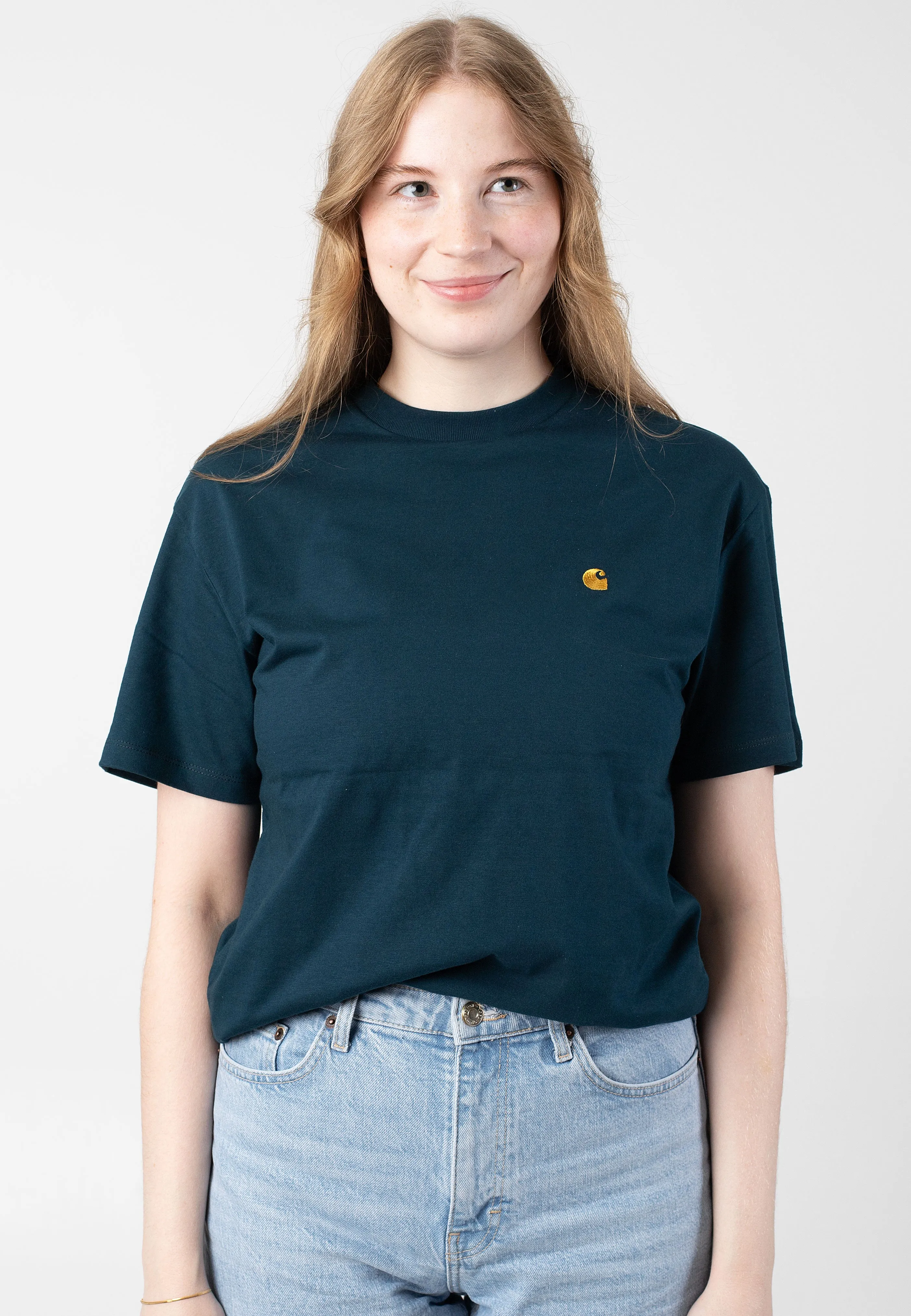 Carhartt WIP - W' Chase Duck Blue / Gold - T-Shirt Elegant Detail