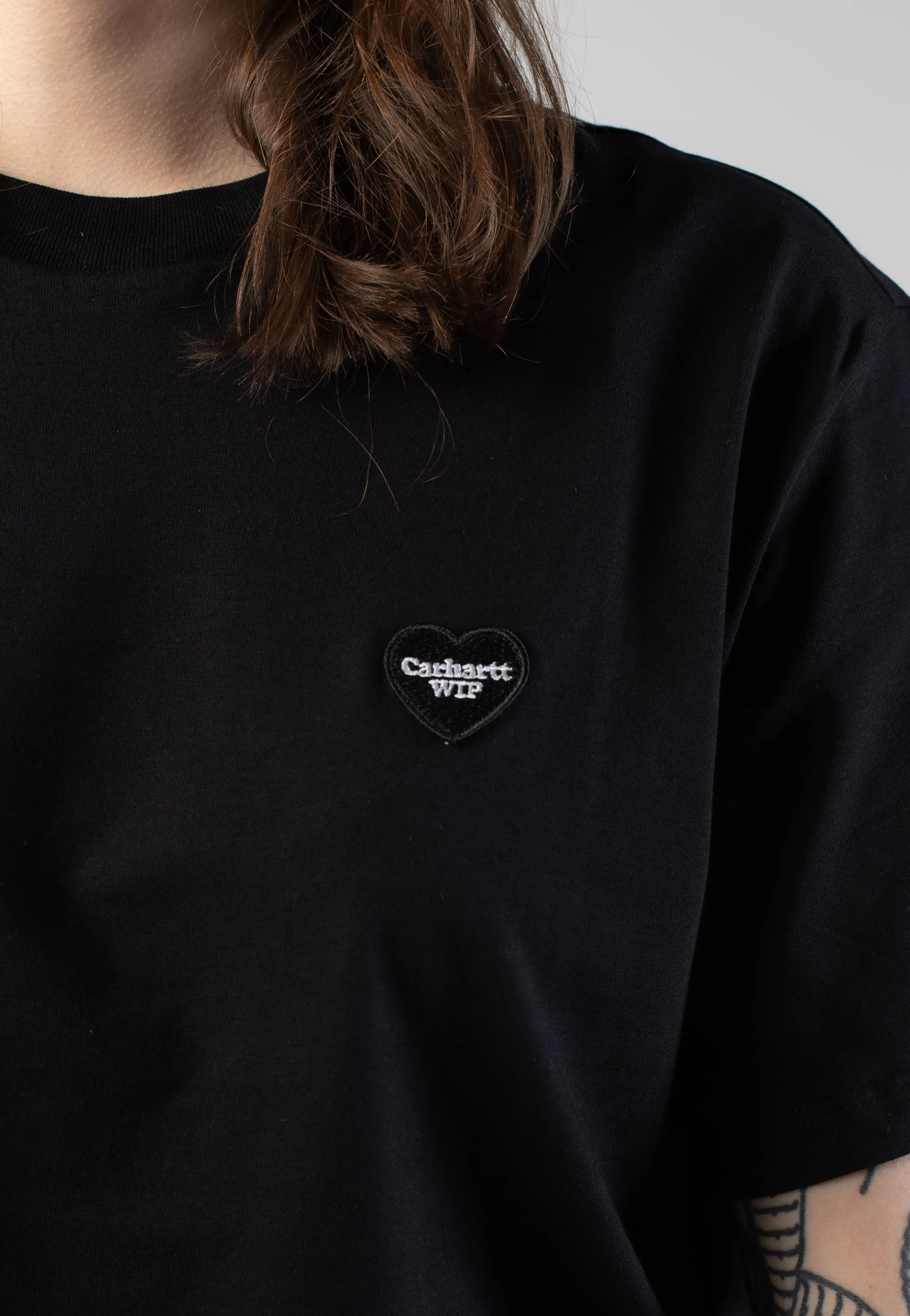 Carhartt WIP - W' Heart II Hartt Black - T-Shirt Urban Fresh