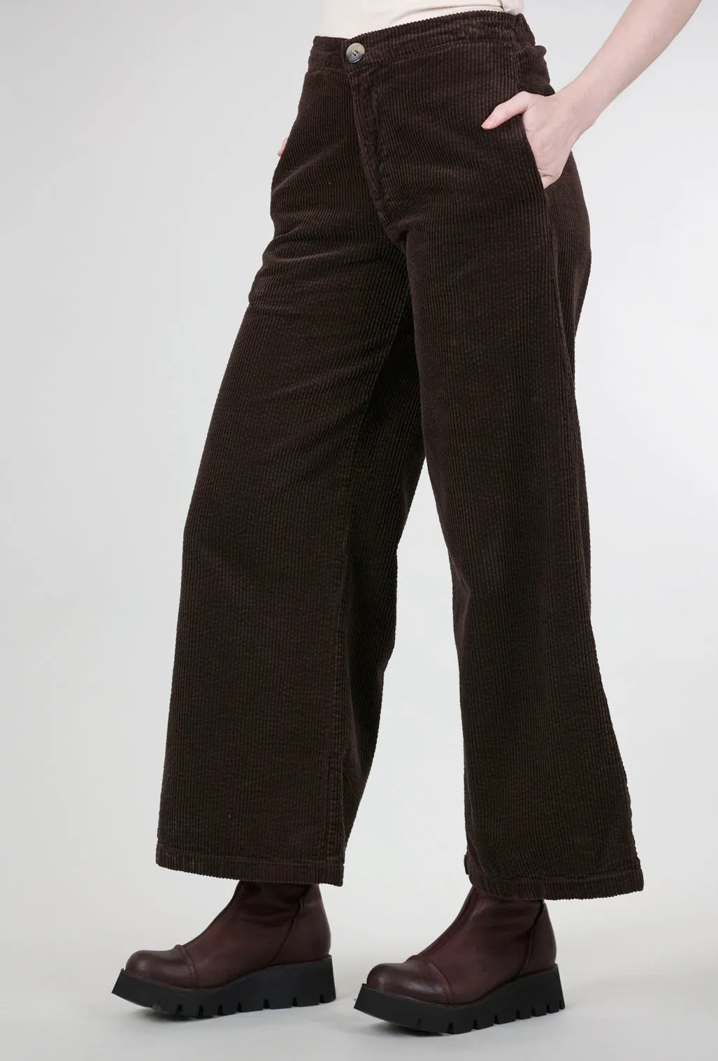 Casual Style Luxe Cord Wide Leg Zip Pant, Mahogany