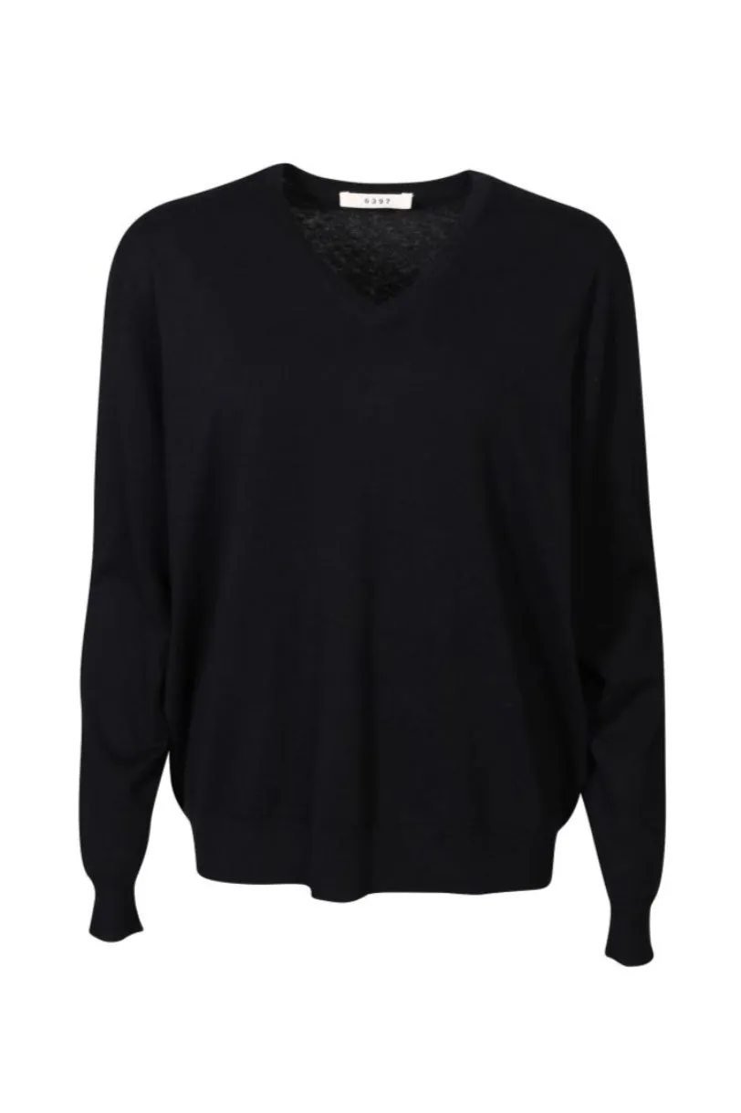Classic Black V Neck Sweater Fashionable Texture