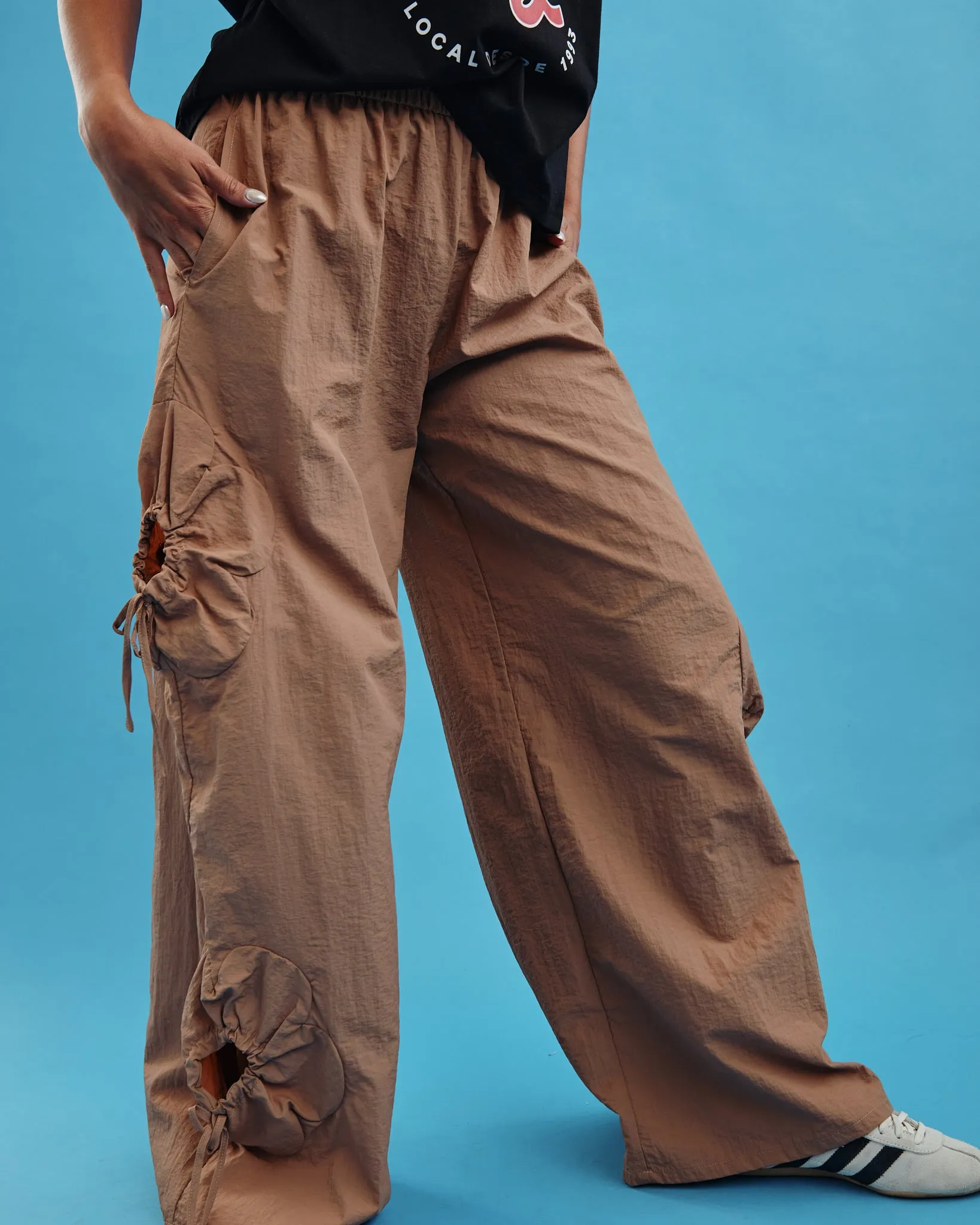 Classic Cut She Wants Flowers Pant