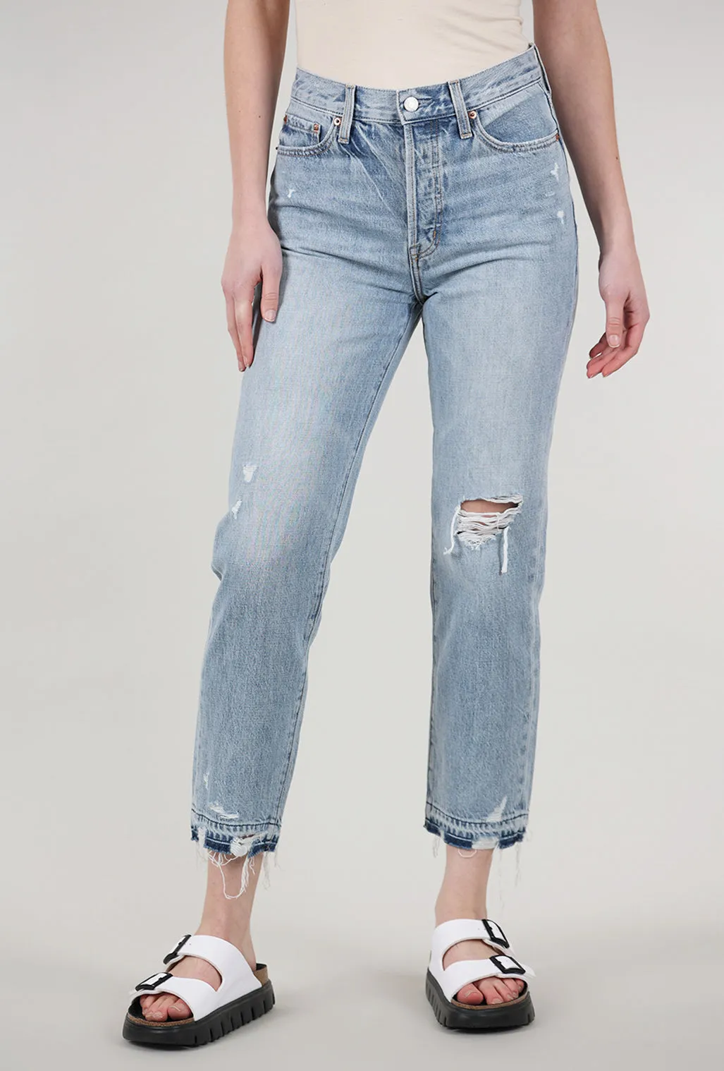 Clean Cut Charlie High-Rise Classic Straight, Distressed