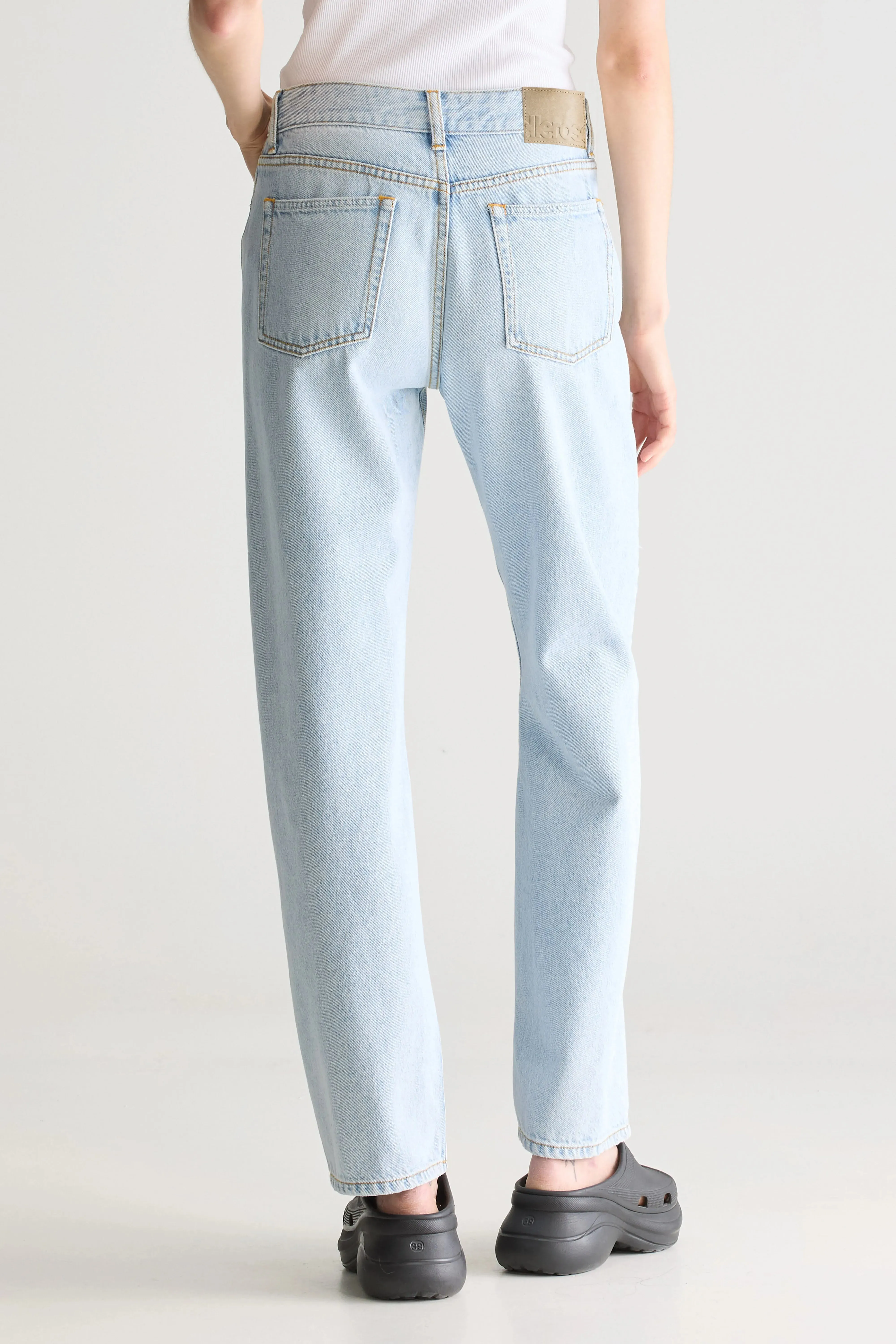 Clean Cut Denim N. 32 straight jeans (252 / W / USED LT BLUE)