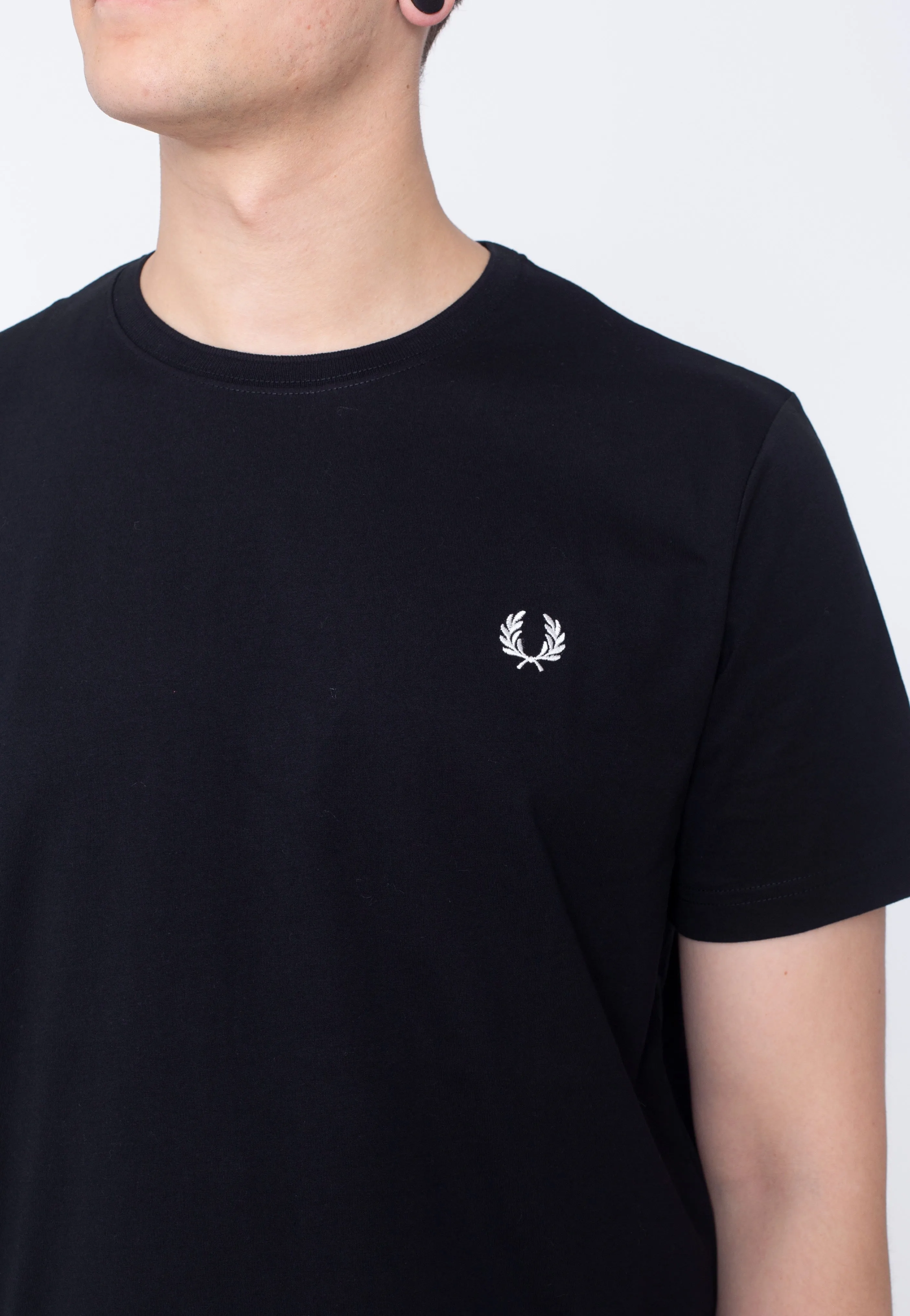Collar design Fred Perry - Crew Neck Black - T-Shirt