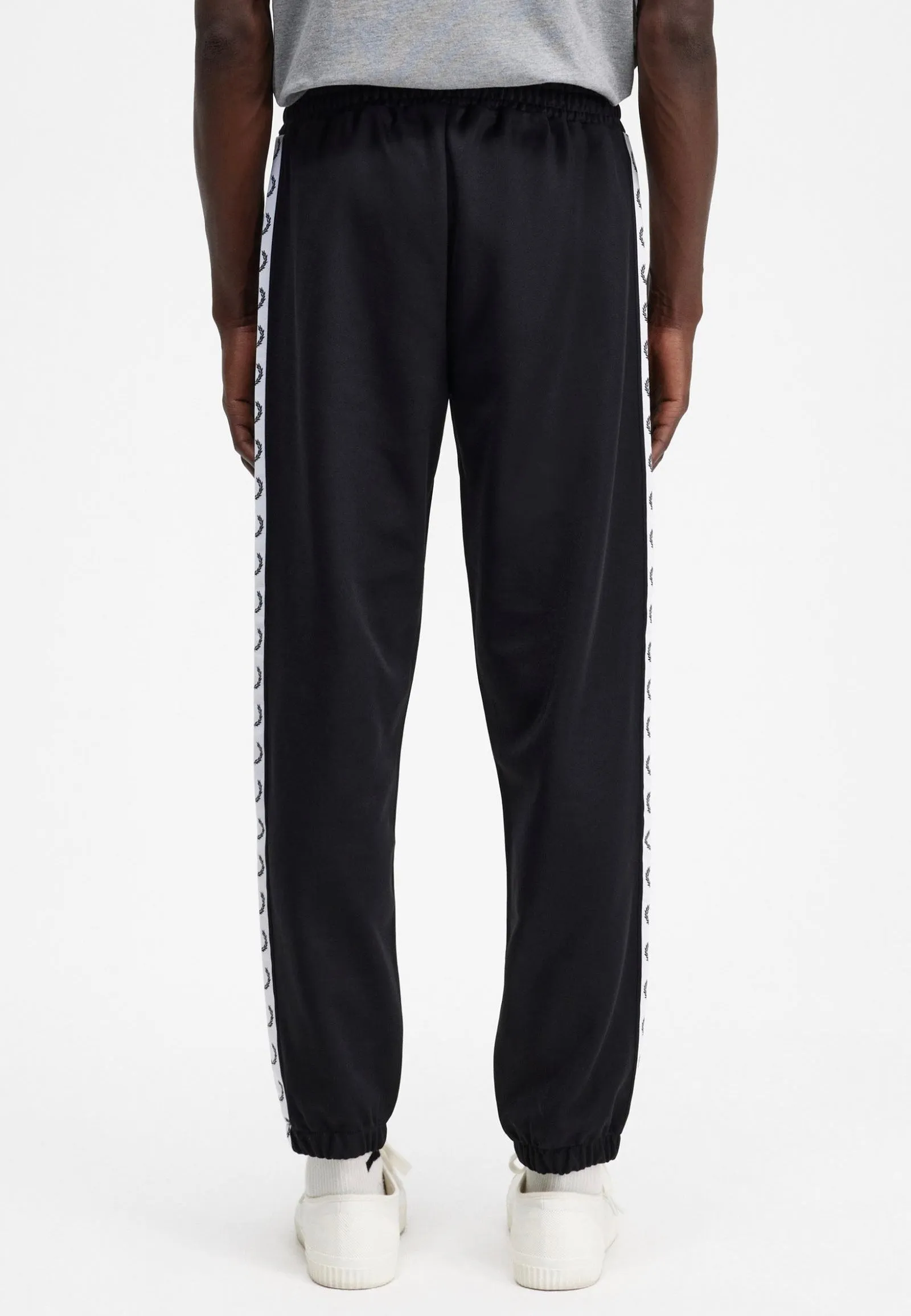 Comfortable Cut Fred Perry - Taped Black - Pants