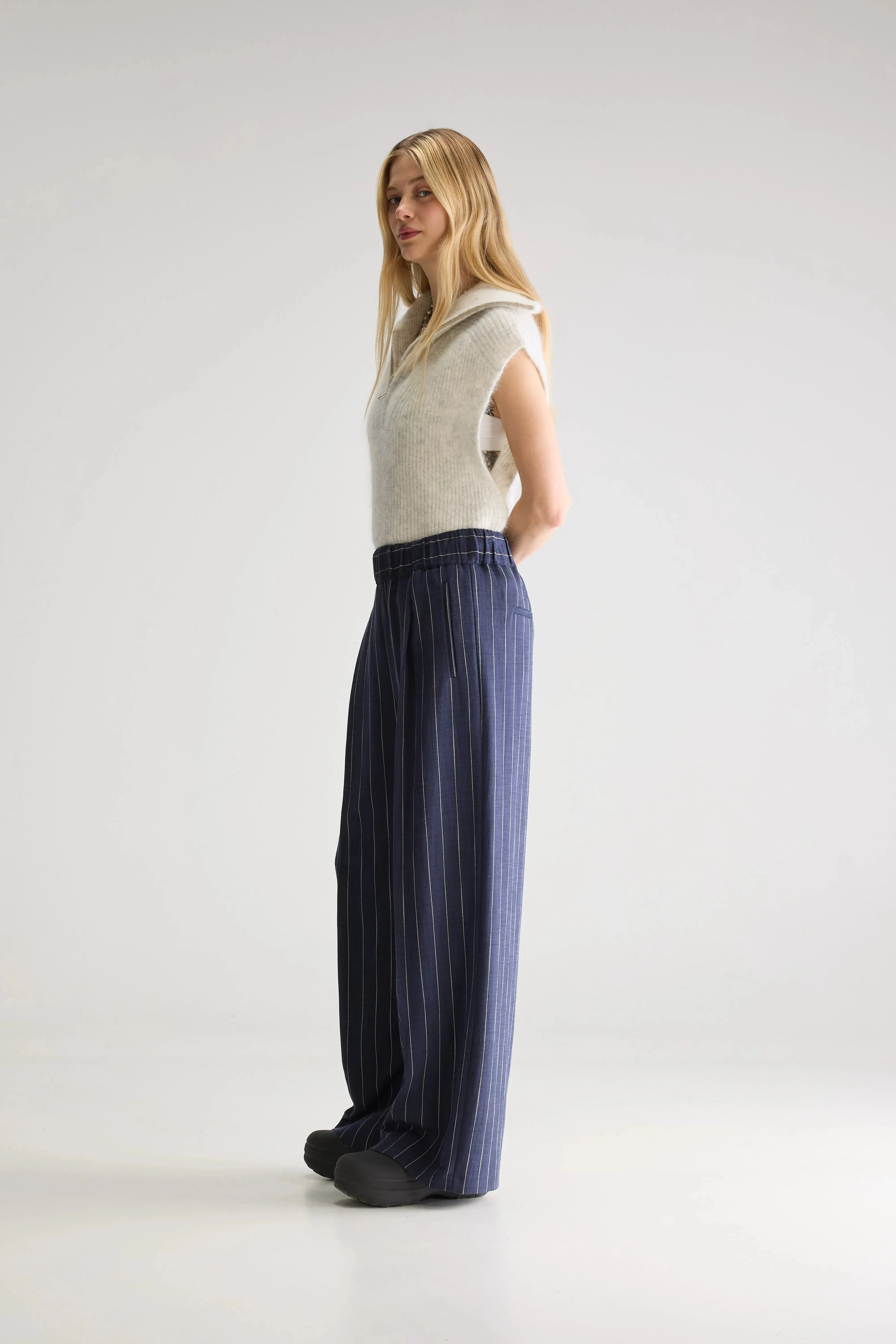 Comfortable Fabric Vespa wide trousers (251 / W / STRIPE A)