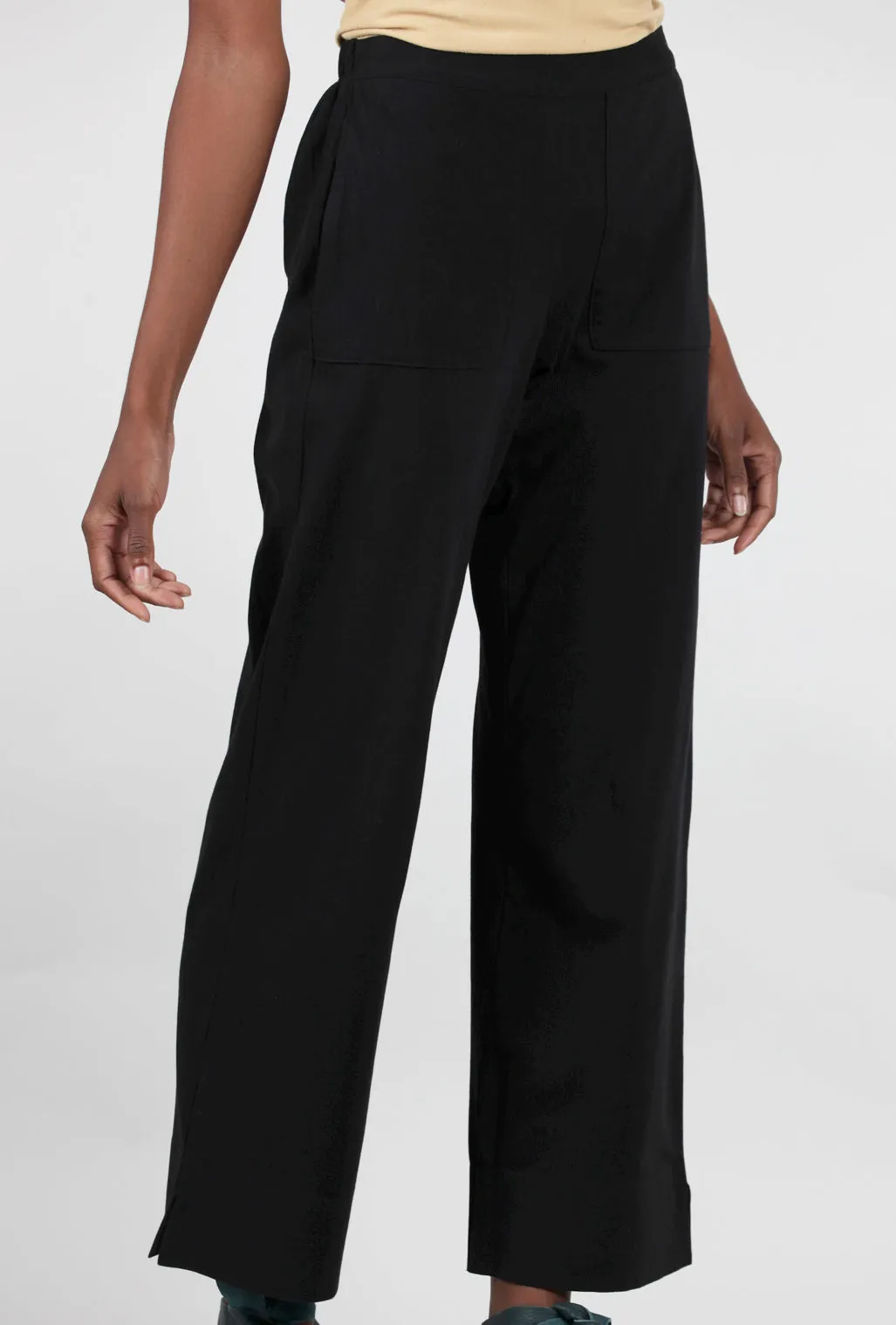 Comfortable Feel Deep-Hem Ankle Pant, Black