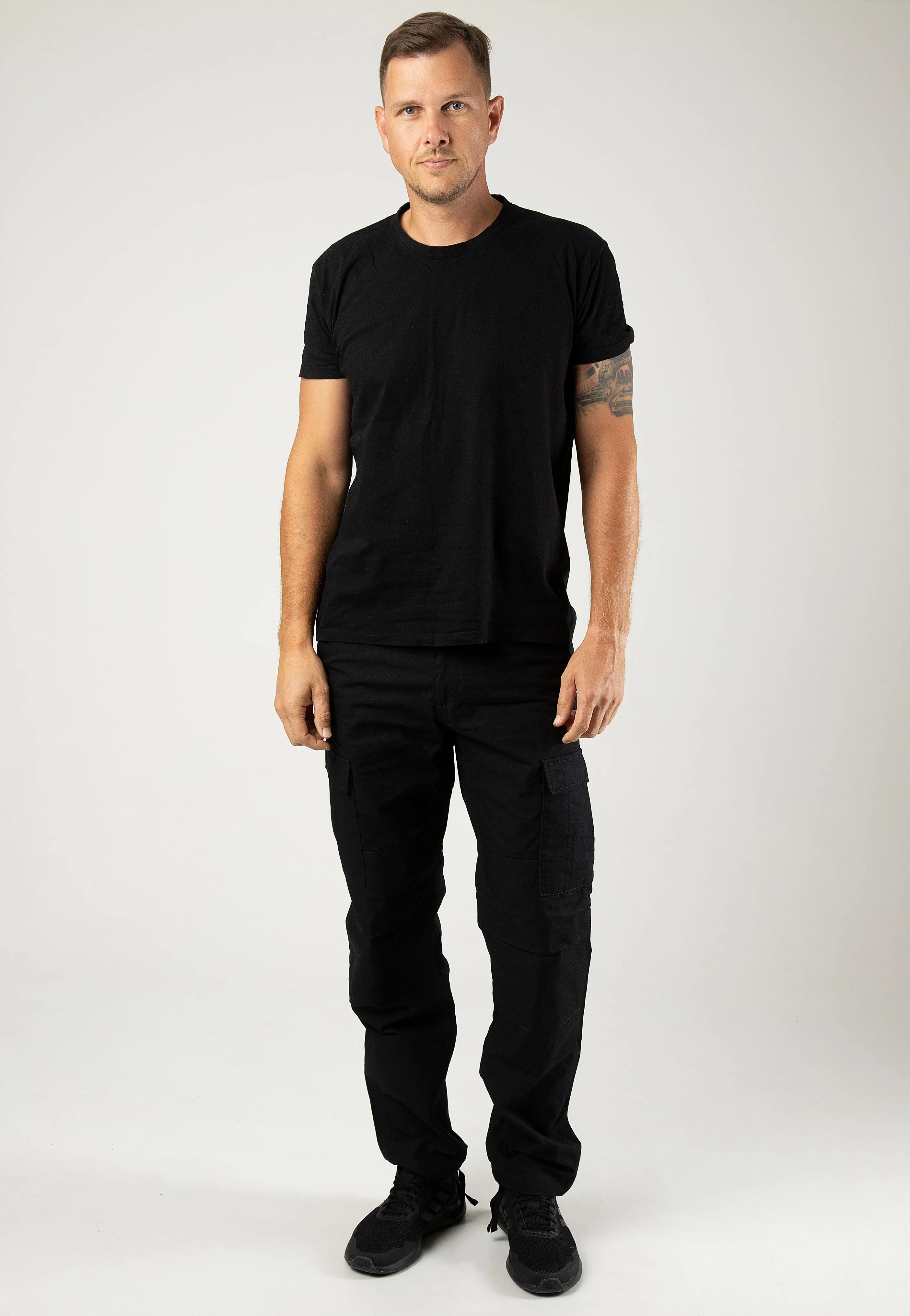 Comfortable Material Carhartt WIP - Aviation Rinsed Black - Pants