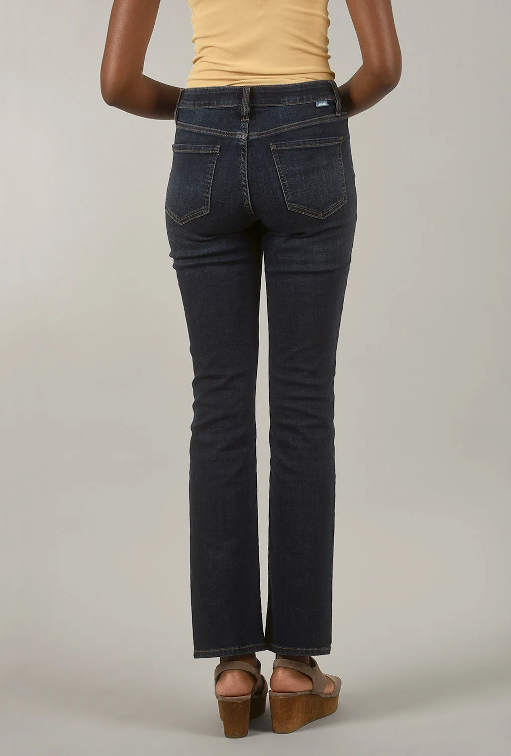 Comfortable Material Ruby Straight Denim, Night Breeze