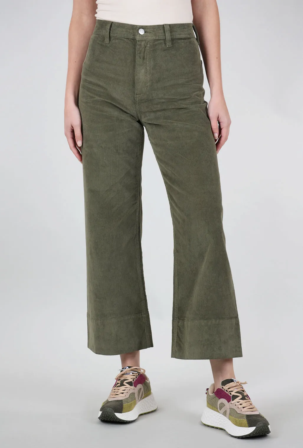 Cord Penny Crop, Olive Martini Clean Lines