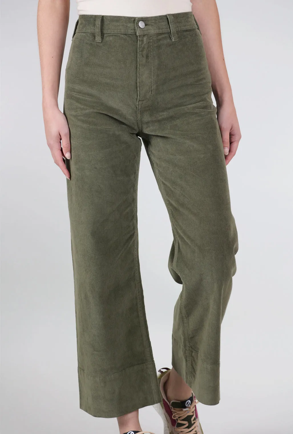 Cord Penny Crop, Olive Martini Clean Lines
