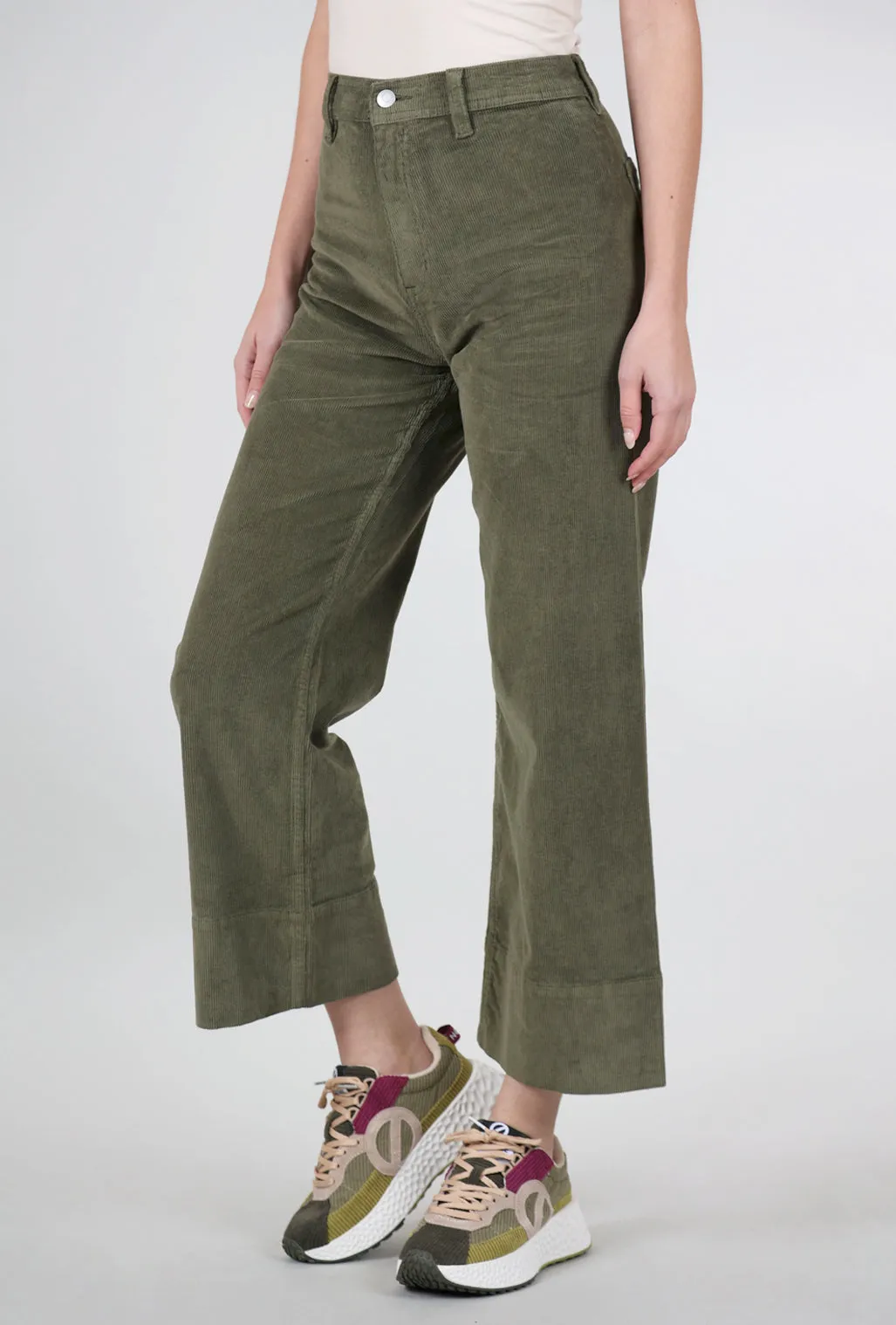 Cord Penny Crop, Olive Martini Clean Lines