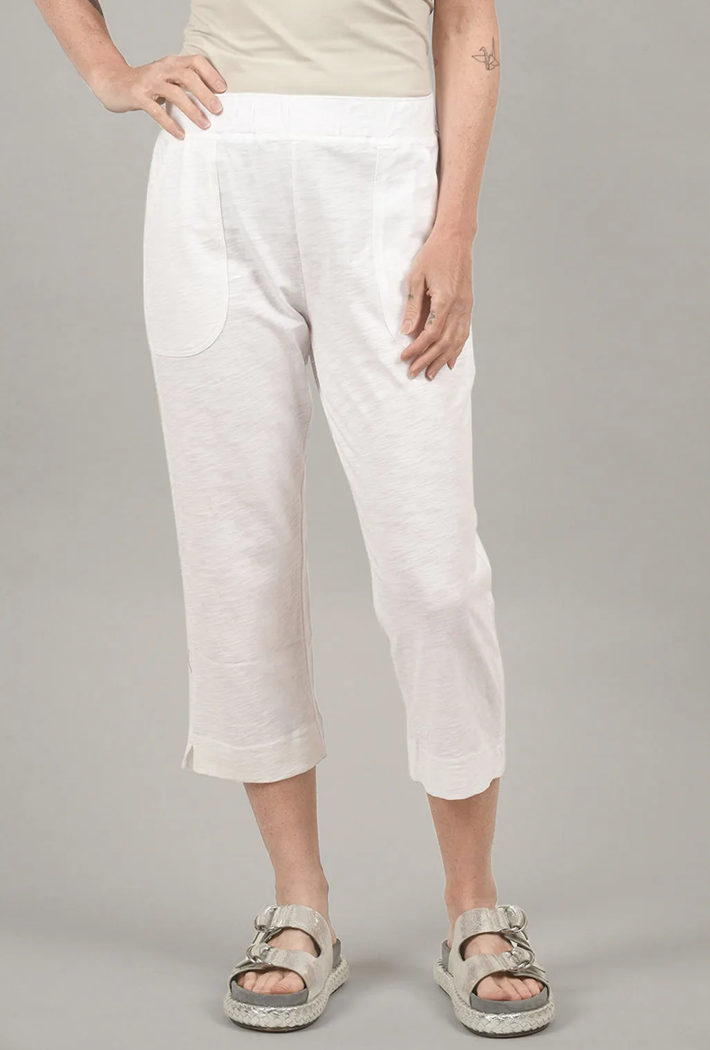 Casual Style Cotton Slub Pocket Capri, White