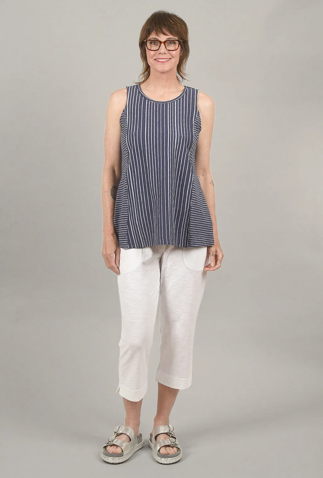 Cotton Slub Pocket Capri, White Stylish Fit