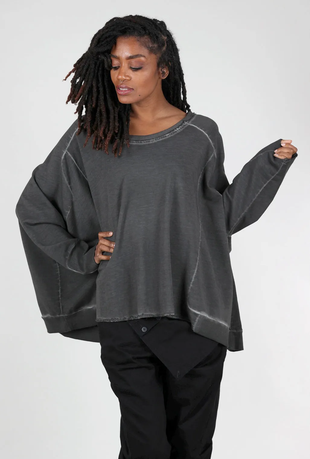 middle-aged women Wide Short Sweat, Asphalt