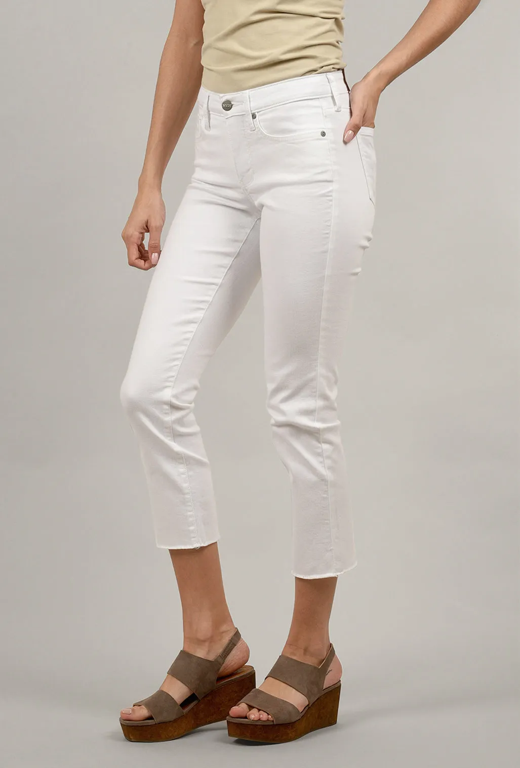 Daily Fit Sheri Ankle Fray, Optic White