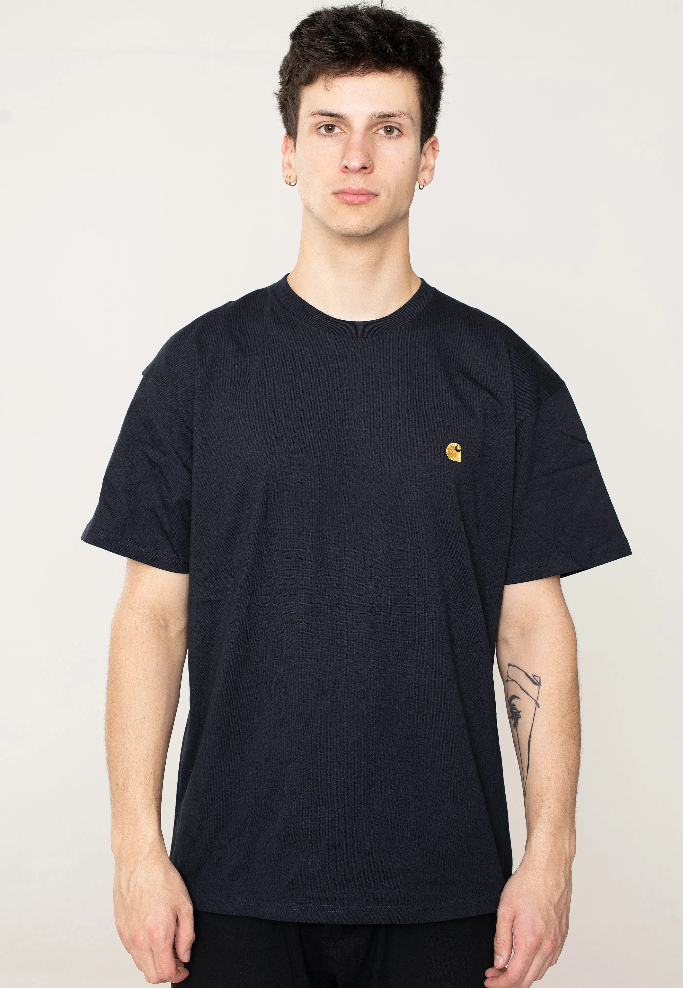 Eco Friendly Carhartt WIP - Chase Dark Navy/Gold - T-Shirt