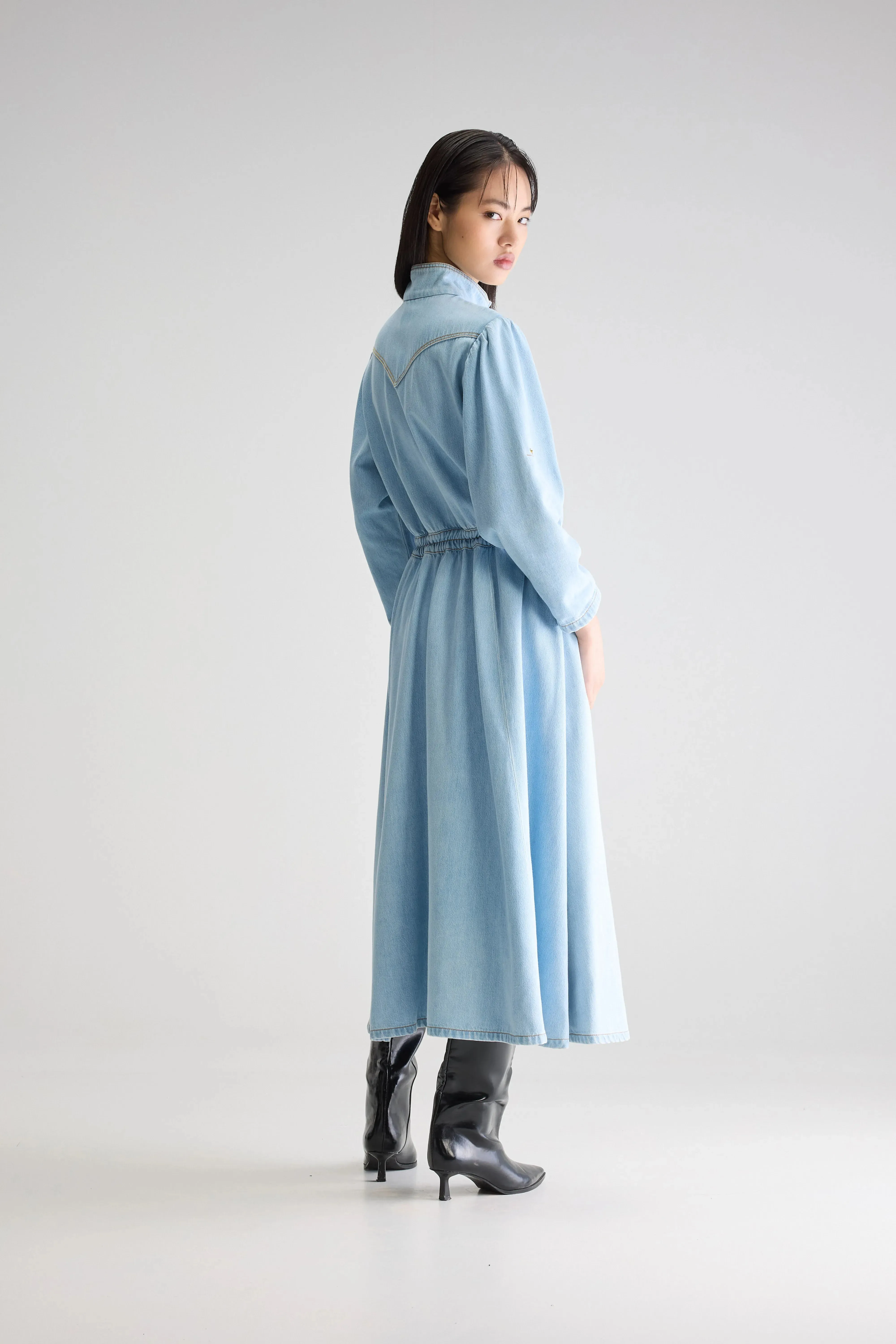 Elastic cuffs Pakita denim midi dress (251 / W / LT BLUE BLEACH)