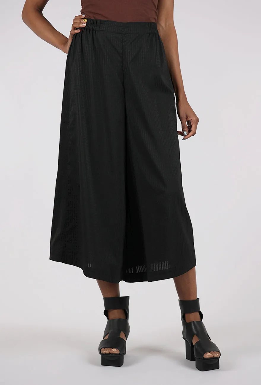 Seersucker Flared Pants, Black Zip-off legs