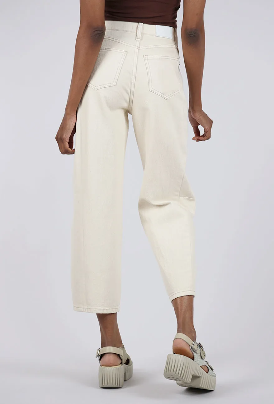 Eli High Rise Arched Leg, Ecru Breathable Fit
