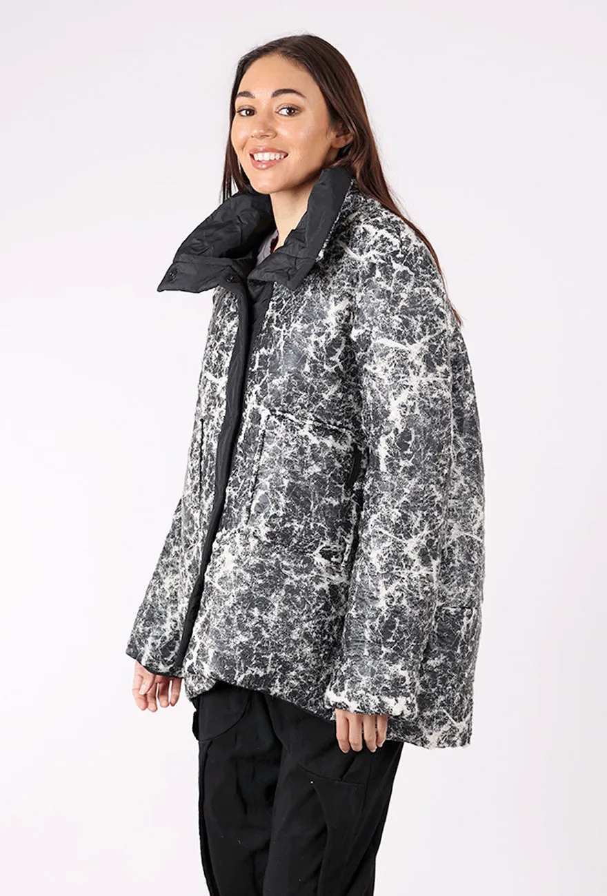 Elva Puffer Jacket, Ecru/Black Overt designs