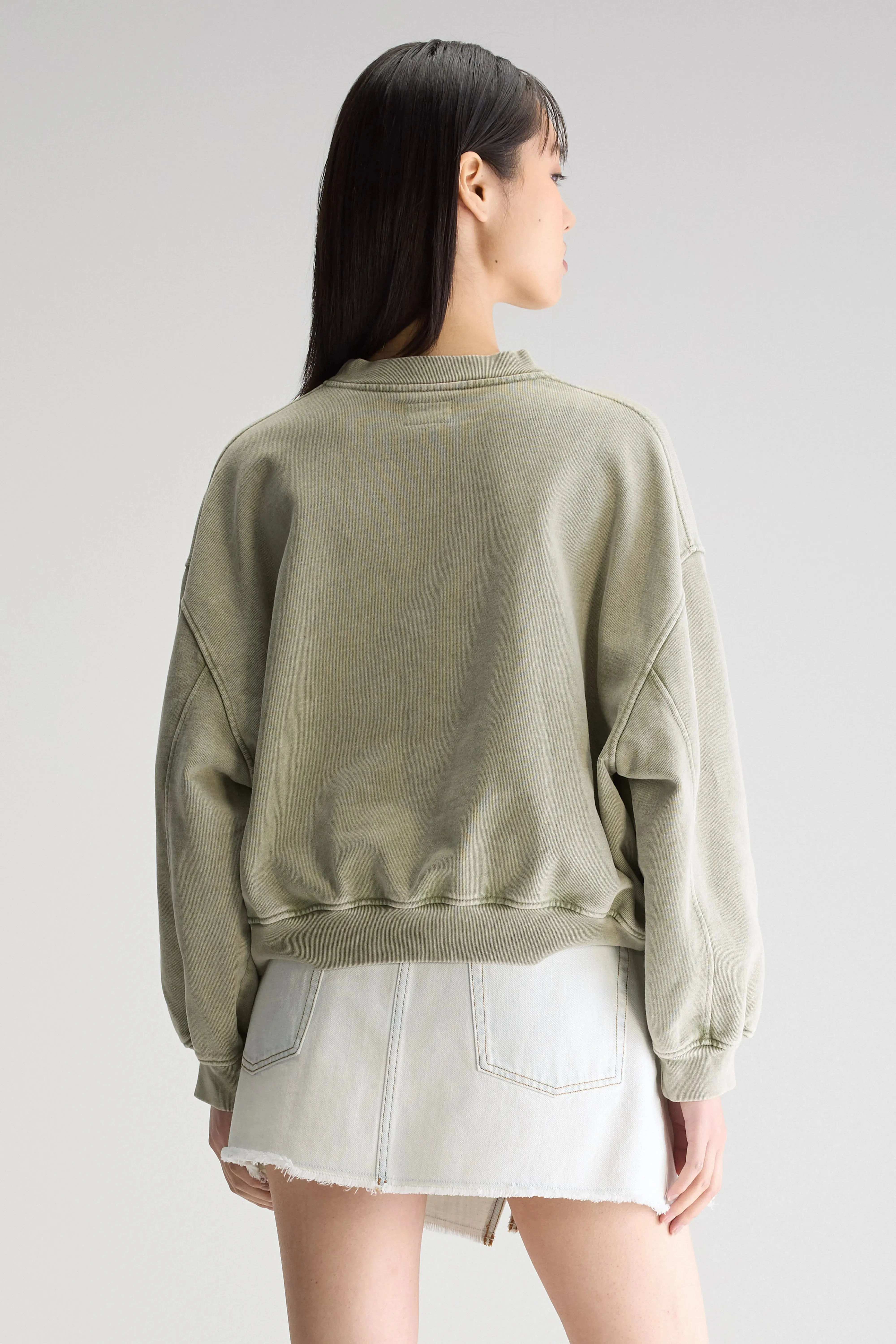 Fancy cropped crewneck sweatshirt (251 / W / JEEP) Layer Smart