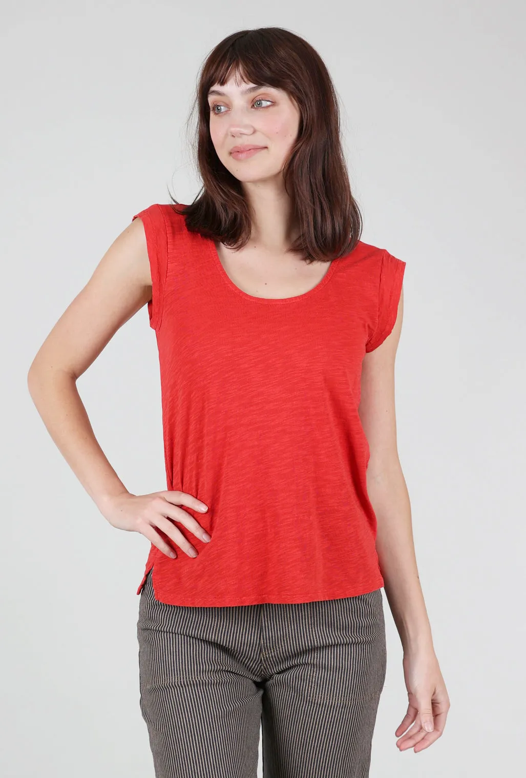 Travel Trend Look Cap-Sleeve Scoop-Neck Tee, Fiesta