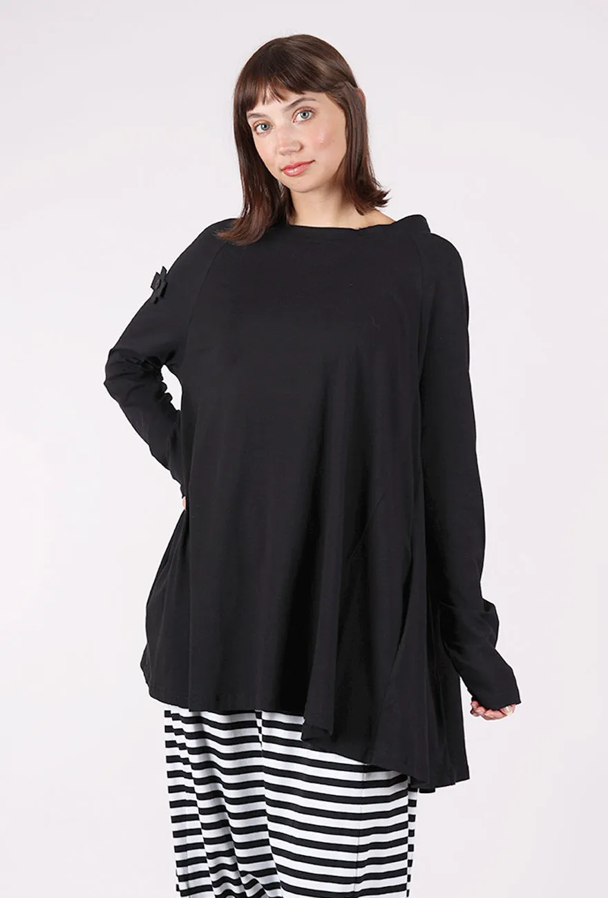 One Shirt, Black loose hem