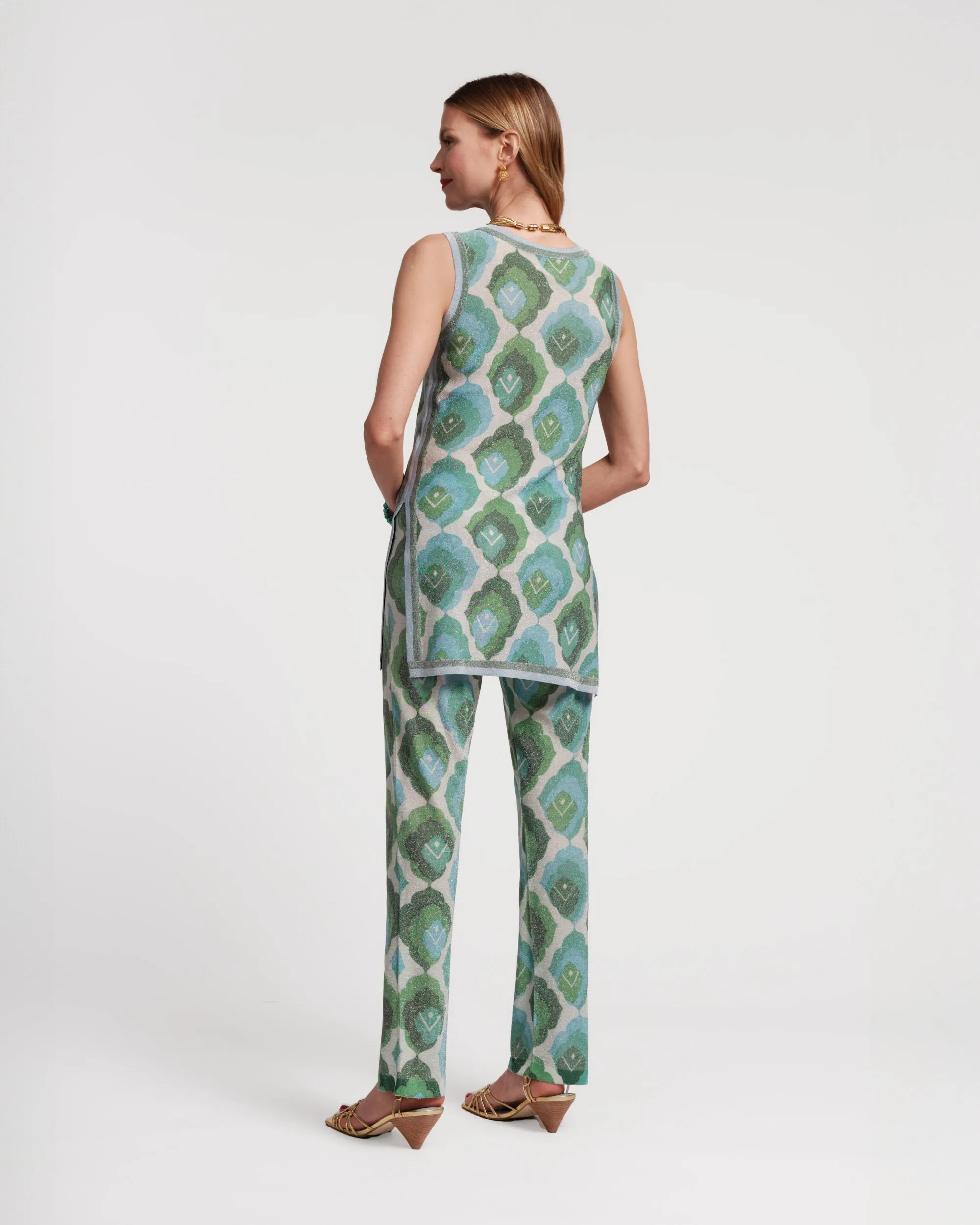 Fashionable Comfort Robbie Pant - Graphic Leaf