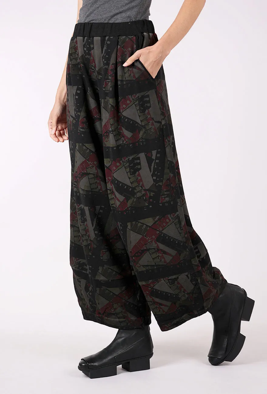 Fiona Print Pants, Smokey Effortless Style
