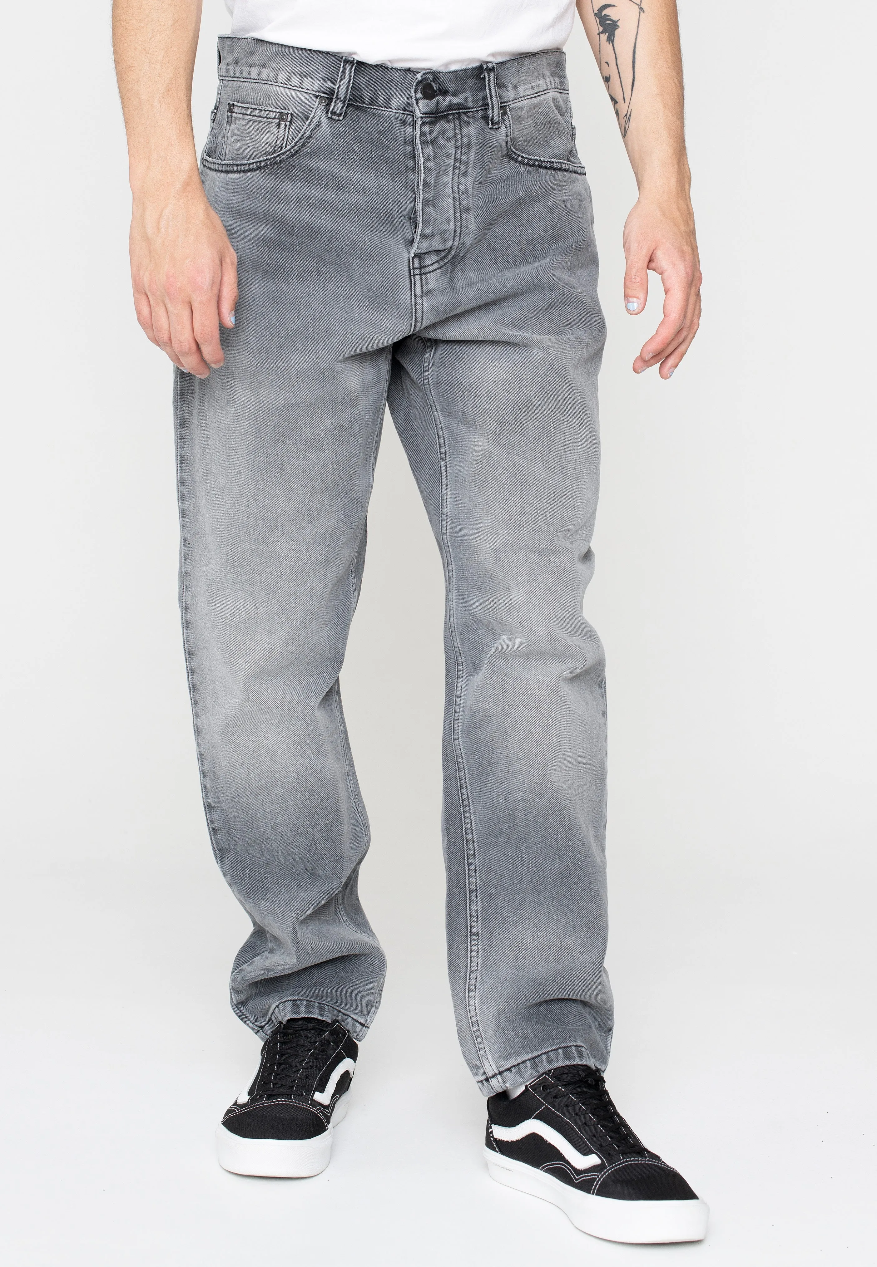 Carhartt WIP - Newel Light Used Wash Black - Jeans Vintage Lover Teen Outfit Go To Piece