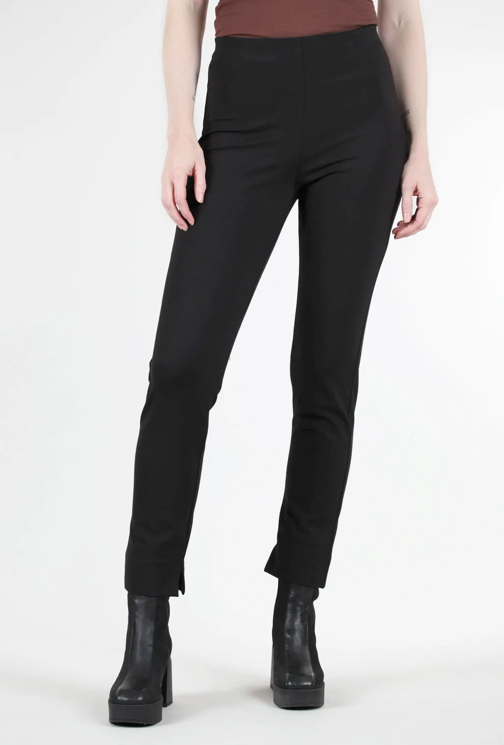 Relax Fit Simple Silhouette Ponte Knit Zani Pant, Black