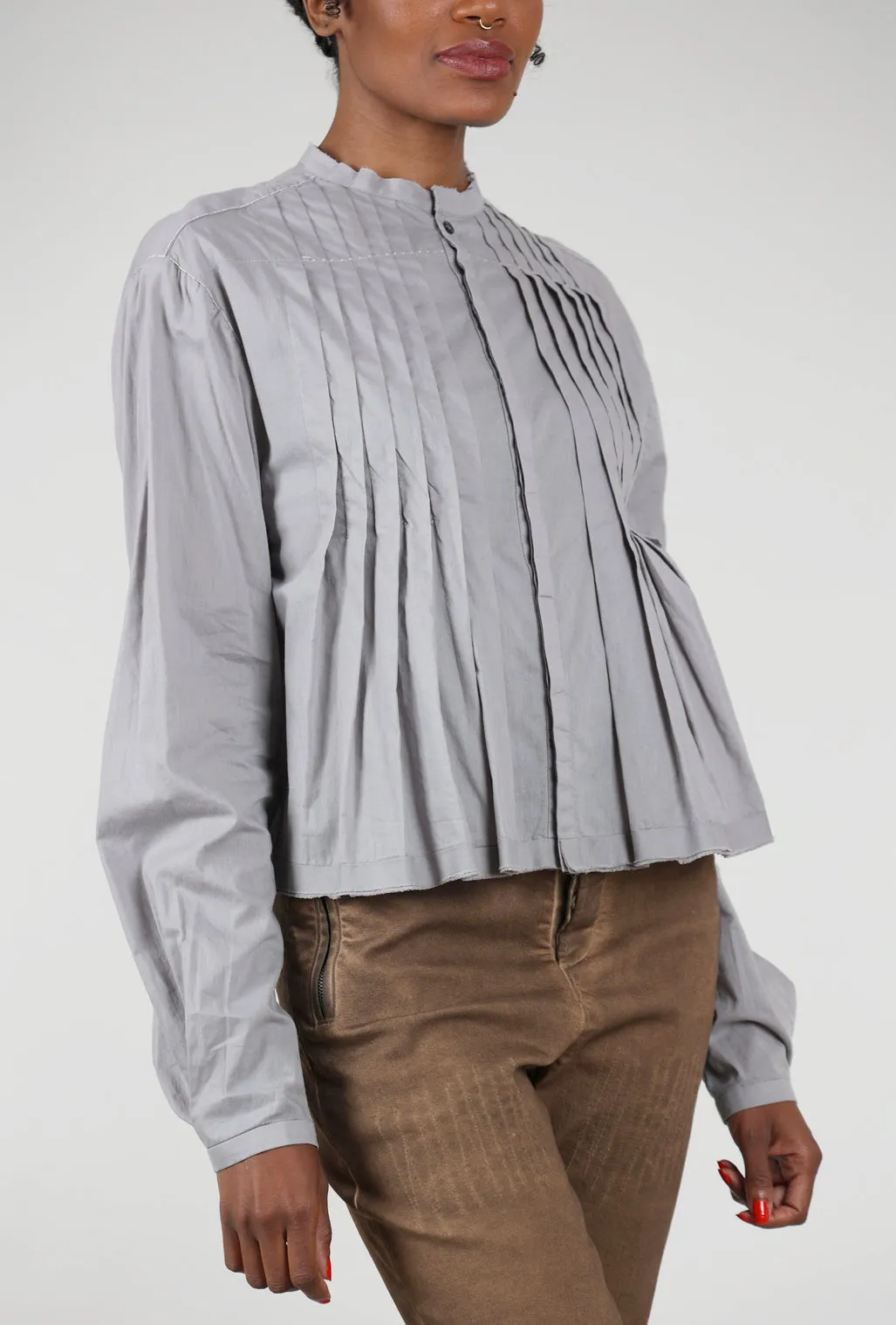 Flora Tuck Blouse, Cement Relaxed Comfort