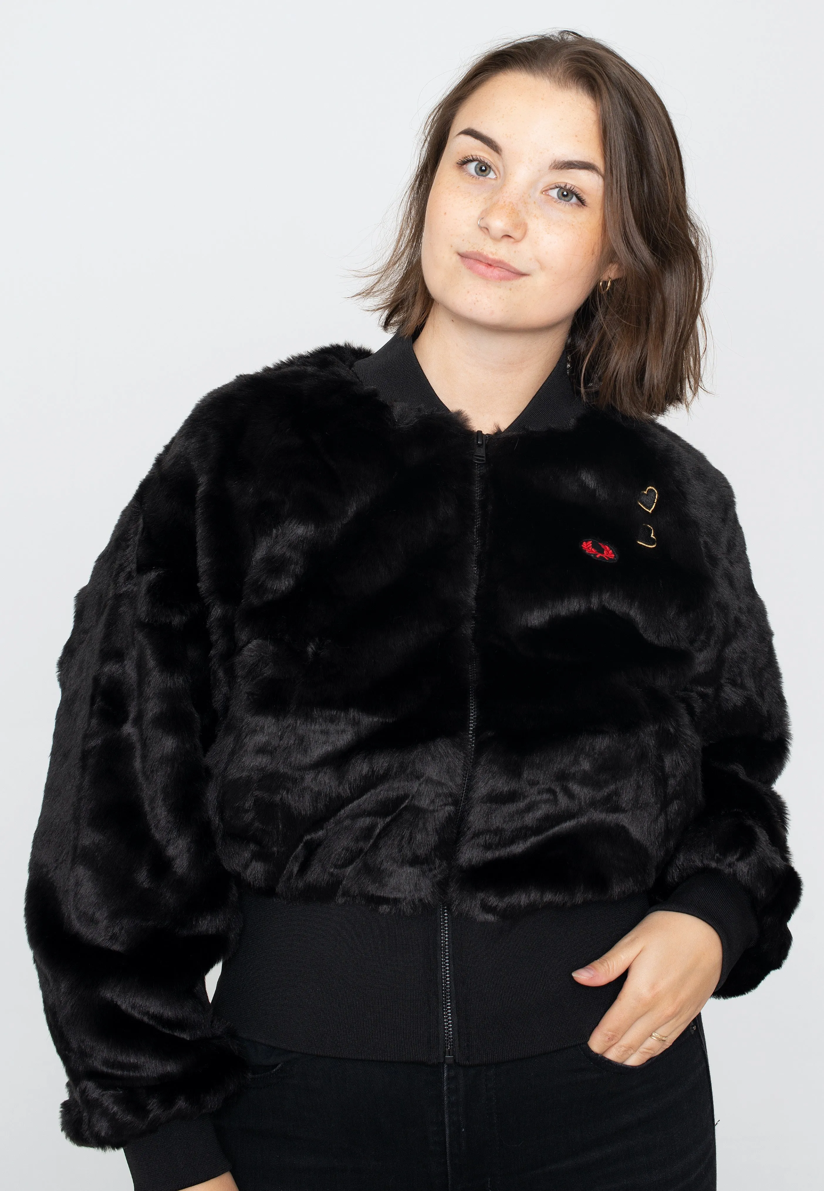 Flute Fred Perry x Amy Winehouse - Heart Detail Faux Fur Black - Jacket
