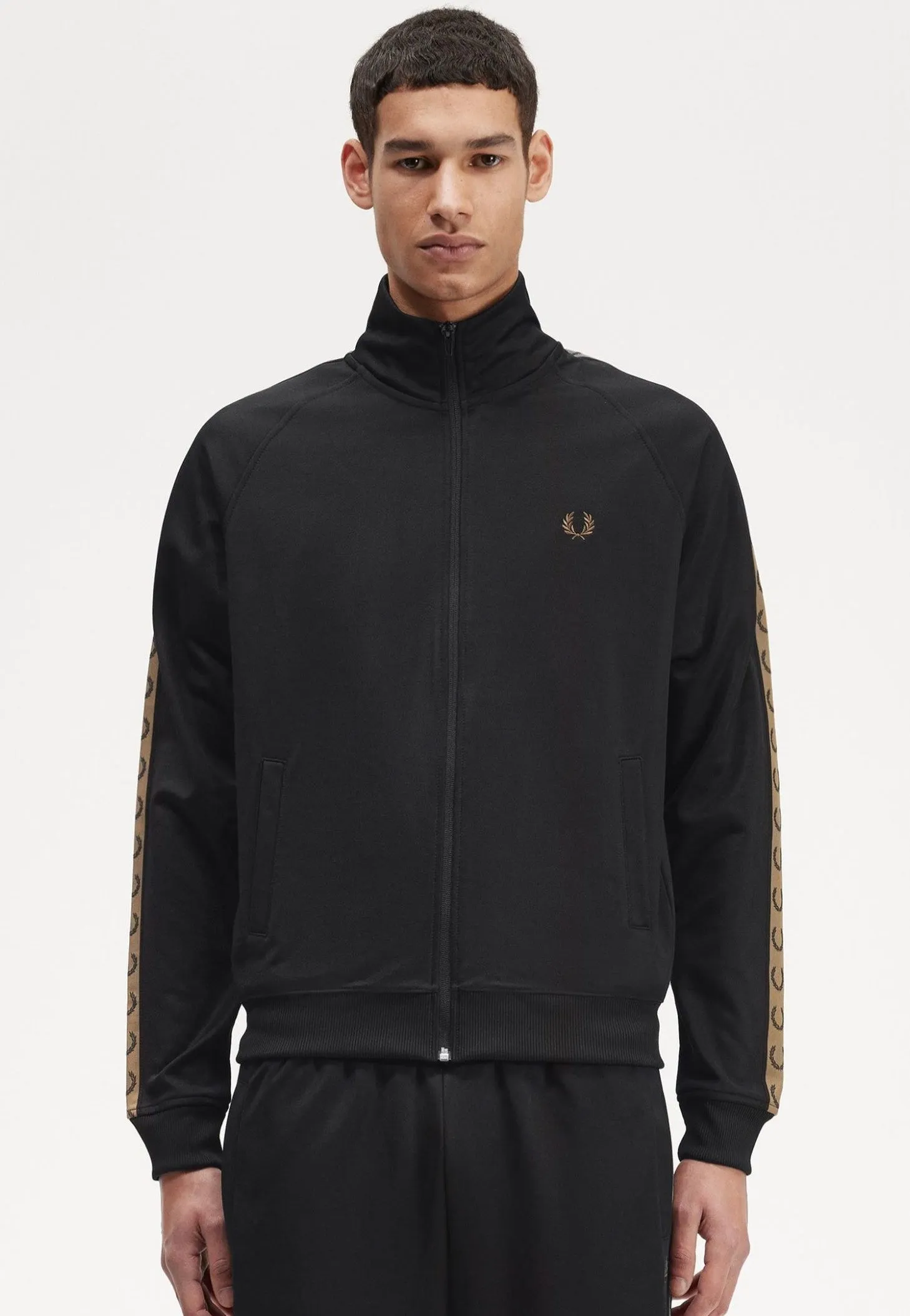 Fred Perry - Contrast Tape Track Black/Shadedstone - Track Jacket Cozy Comfort