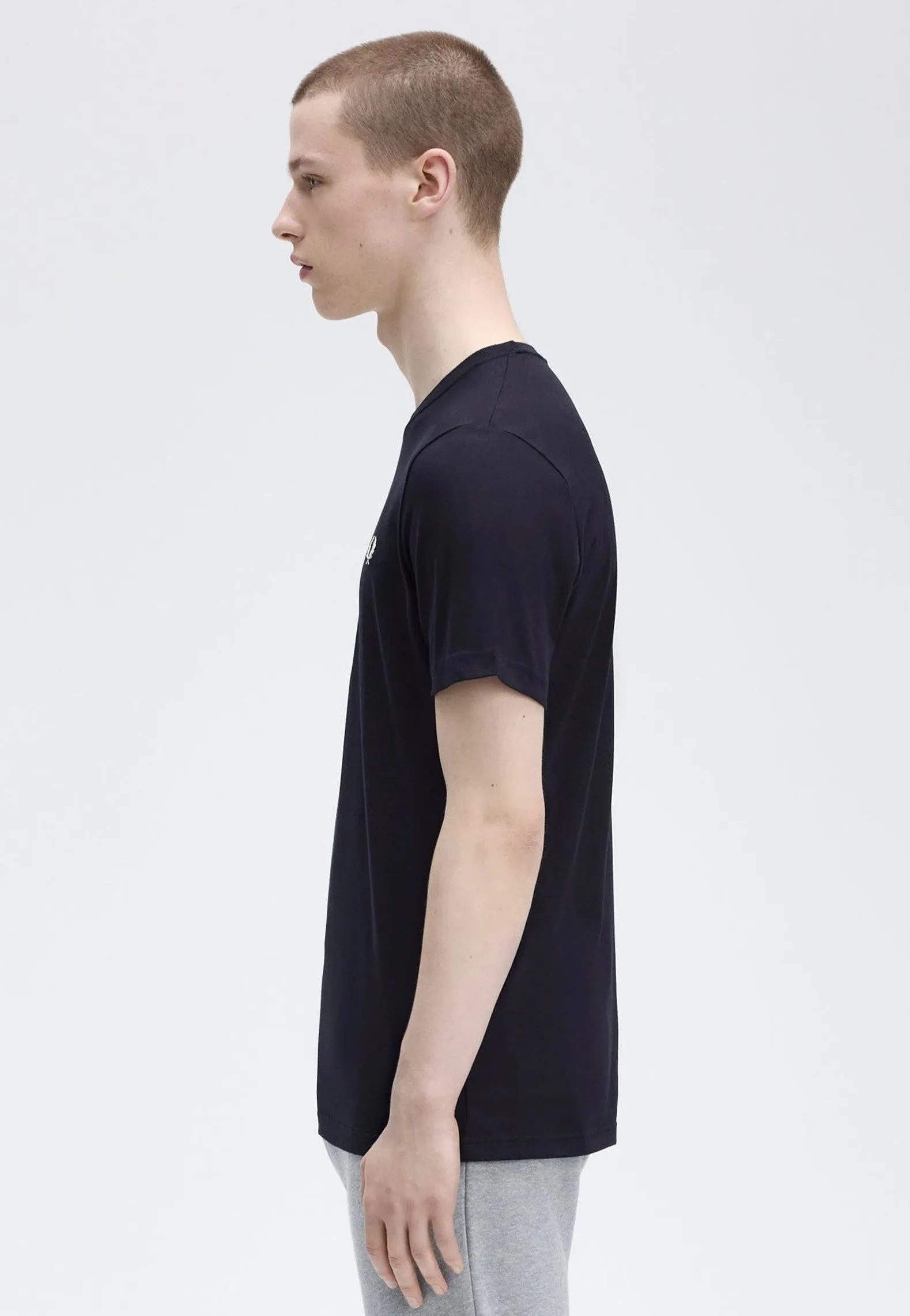 Fred Perry - Crew Neck Navy - T-Shirt Regular and comfortable