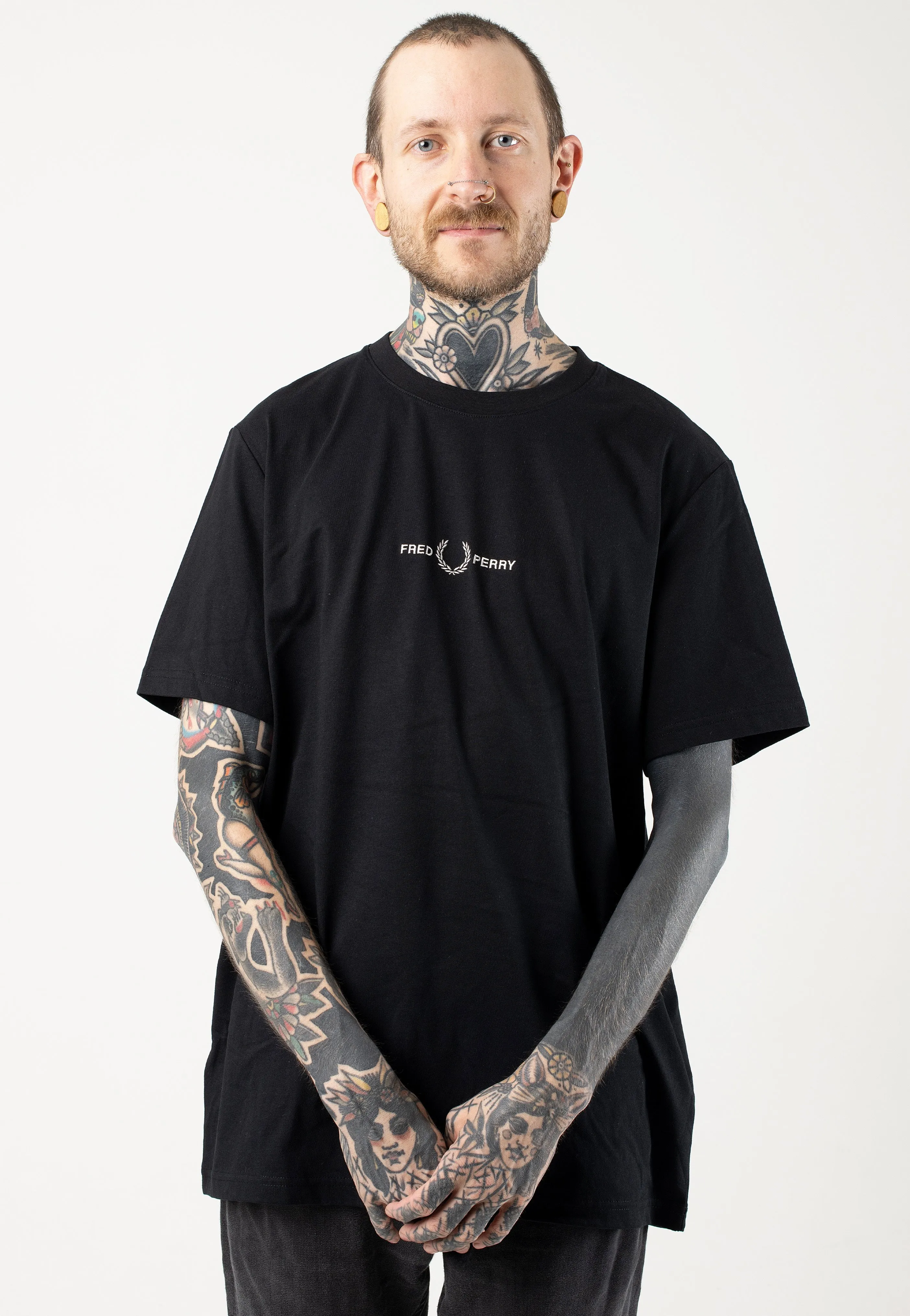 Fred Perry - Embroidered Black - T-Shirt All Season Wear