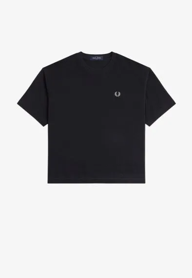 Fred Perry - Pique Black - T-Shirt Graphic and modern