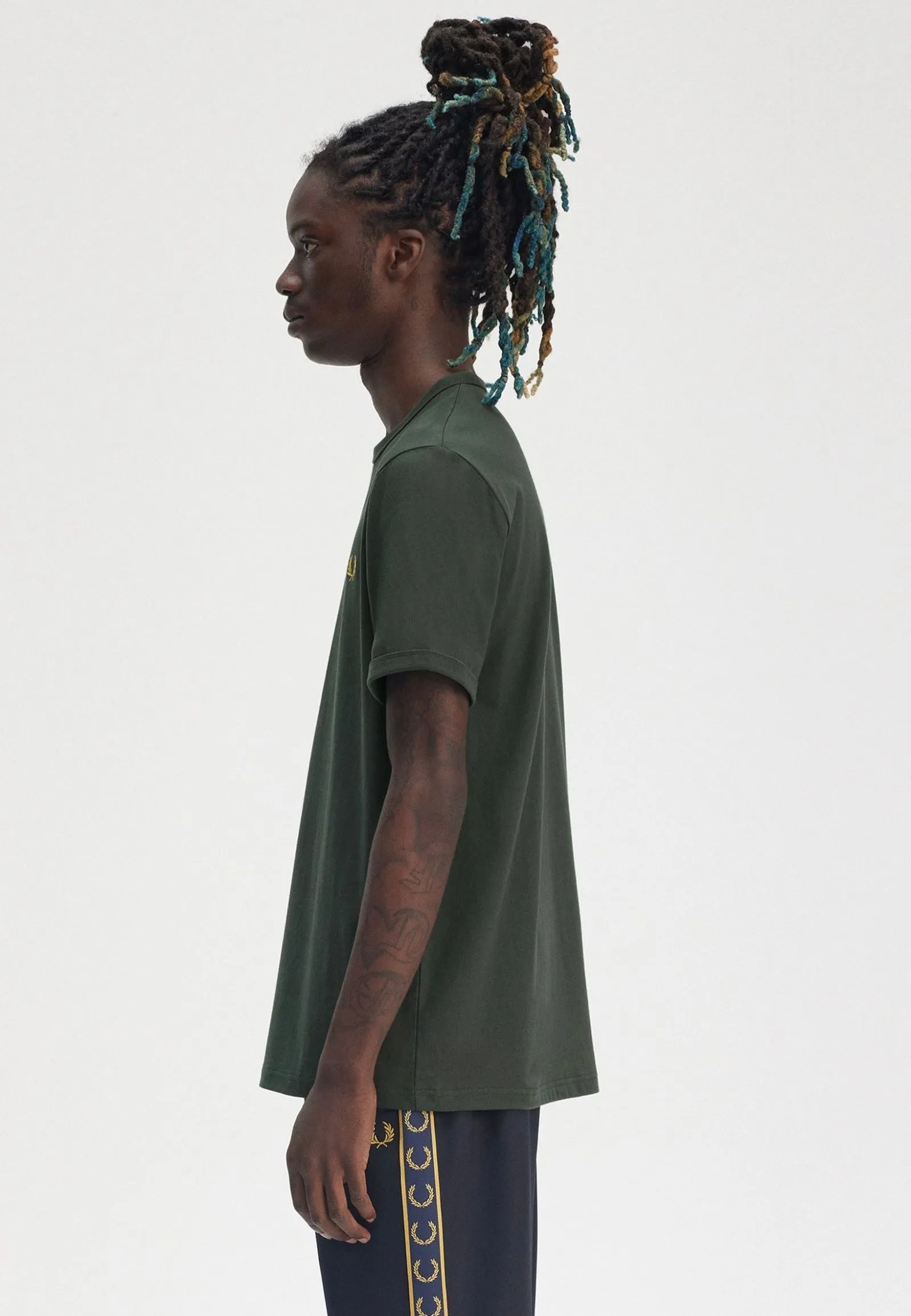 Fred Perry - Ringer Court Green - T-Shirt Athletic Vibe